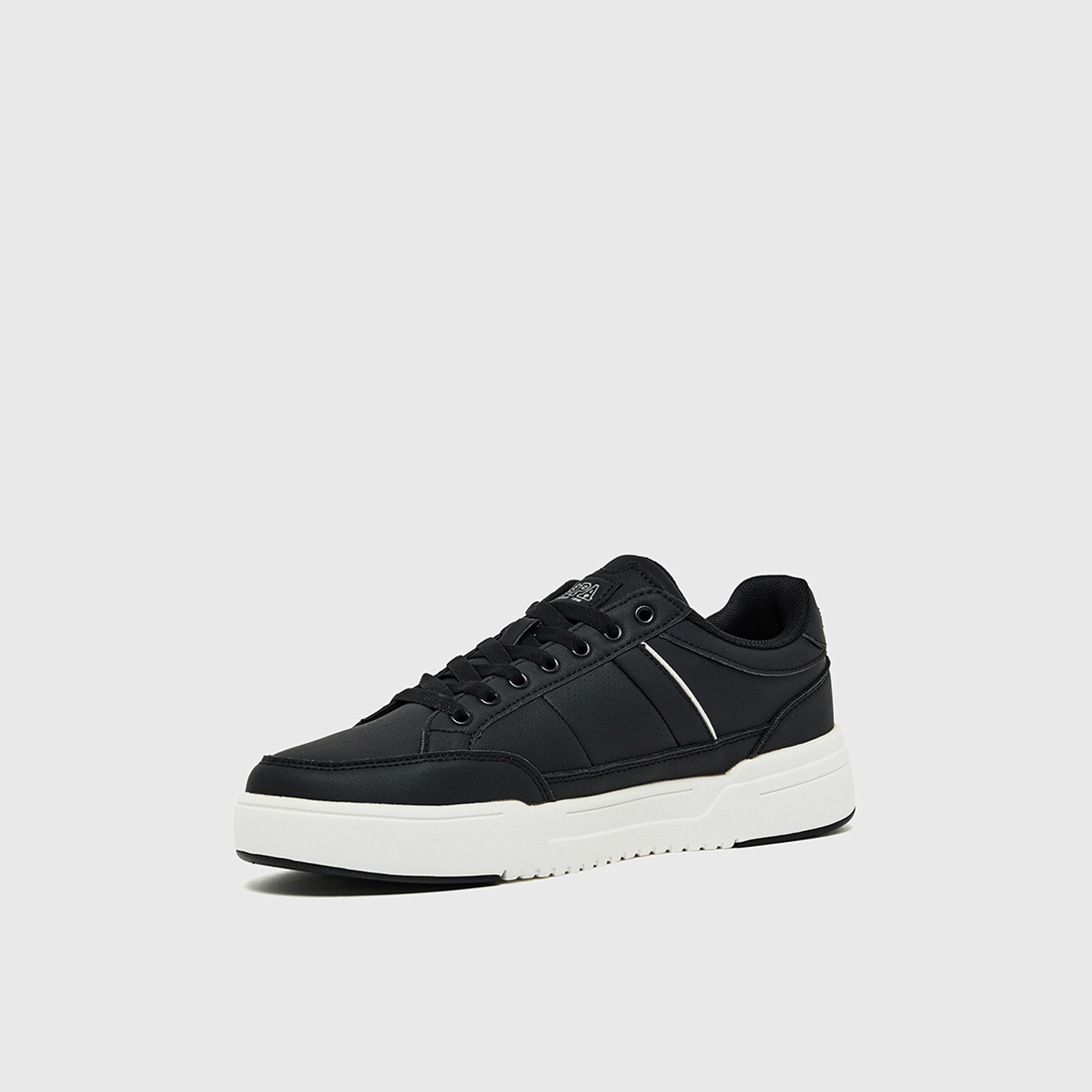 يو اس بولو - حذاء رياضي رجالي برباط منخفض الكاحل | NEVADA-GLB-MEN-men-shoes-sneakers-image-3