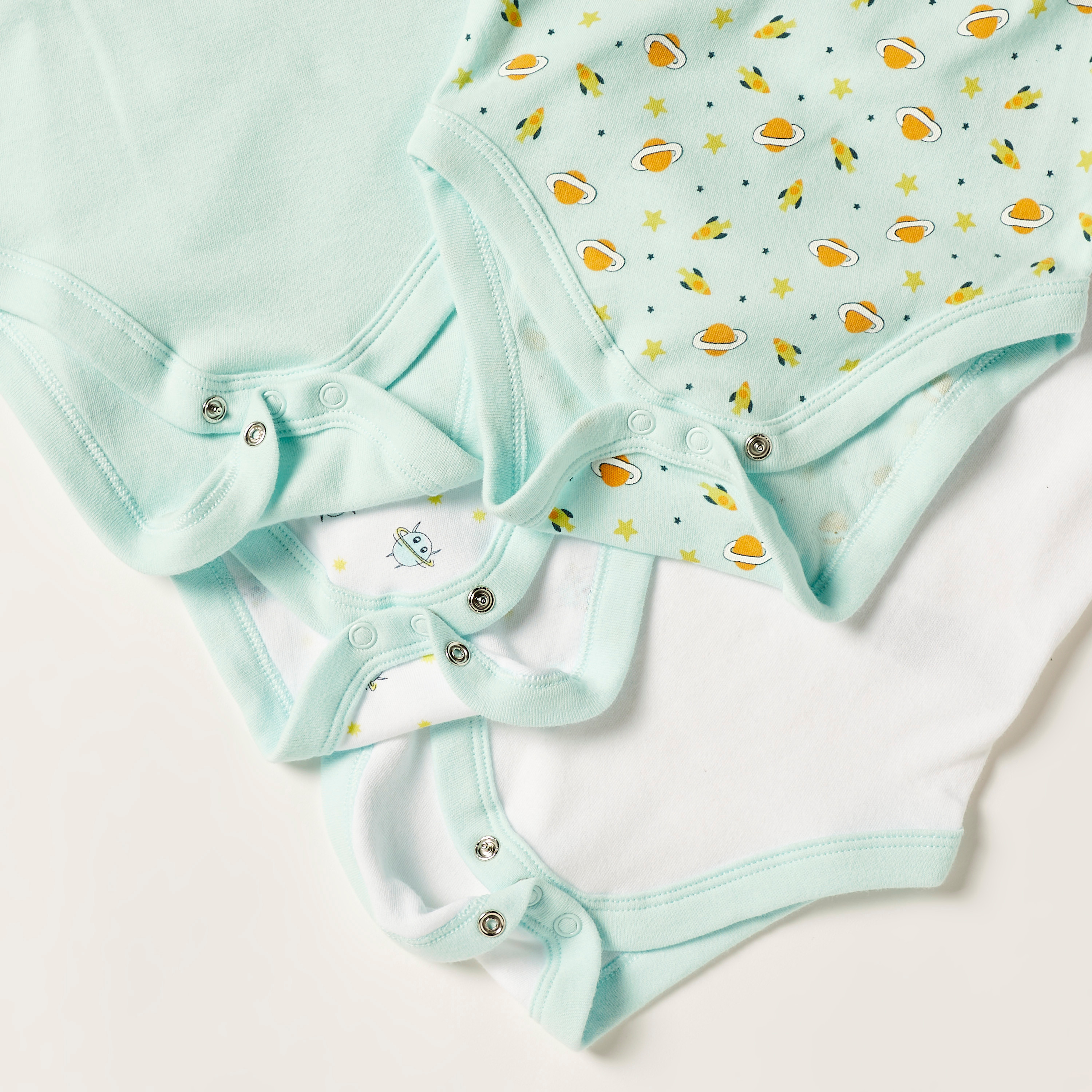 بودي سوت بأكمام قصيرة من جونيورز - طقم من 7 قطع متنوعة-baby-boys-clothing-multipacks-image-4