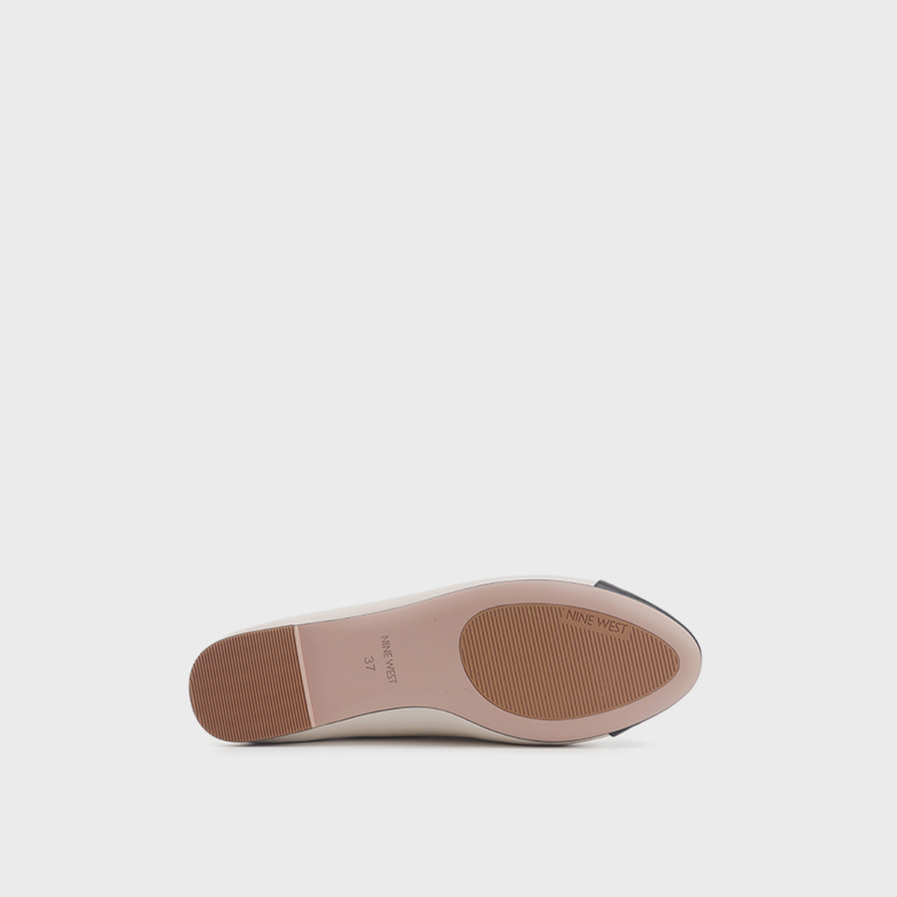 حذاء باليه نسائي من Nine West سهل الارتداء بمقدمة مستديرة | NILDA4PR-women-shoes-ballerinas-image-3