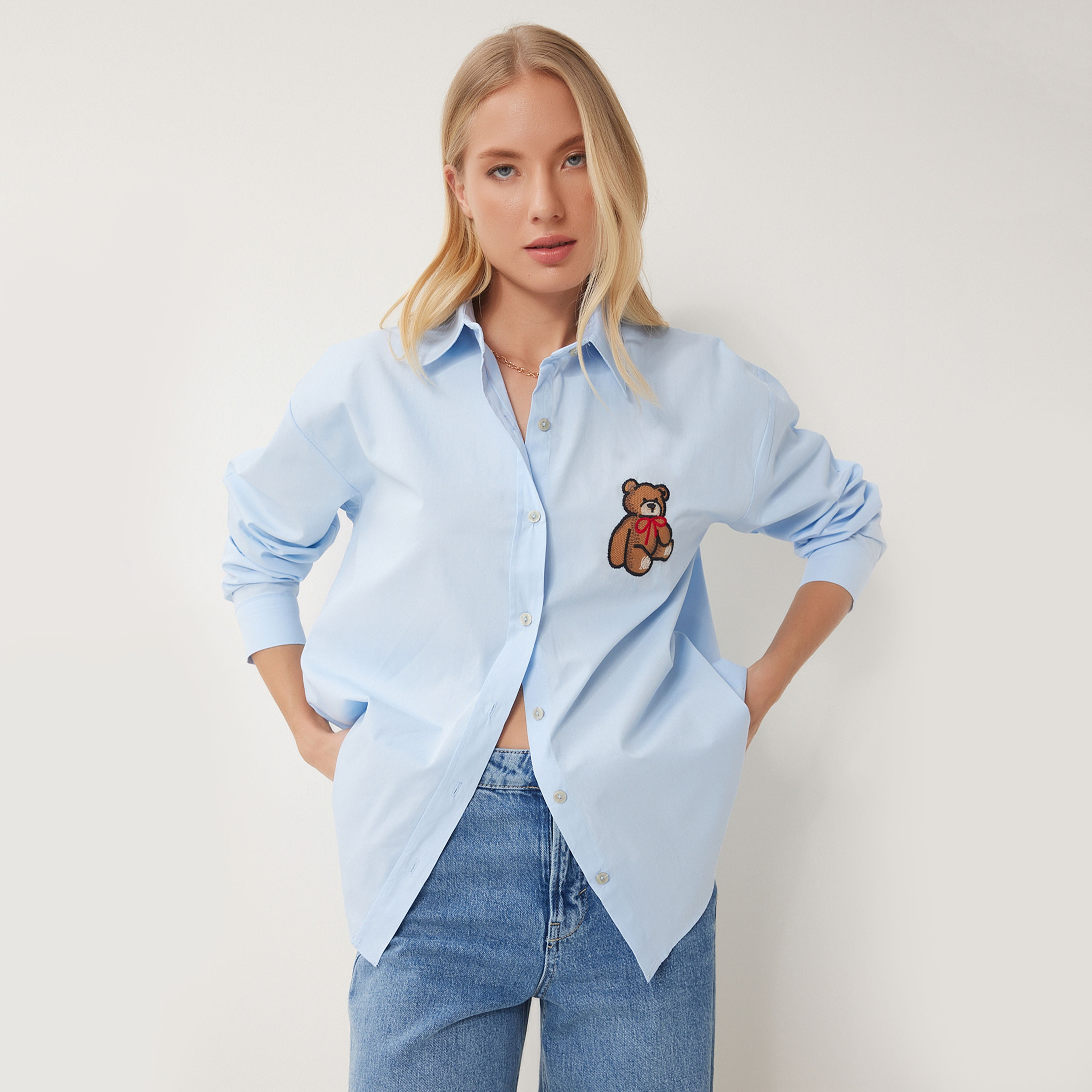 قميص نسائي أزرق بأكمام كتف تيدي مطرزة من إسطنبول إسطنبول-women-clothing-shirtsandblouses-shirts-image-1