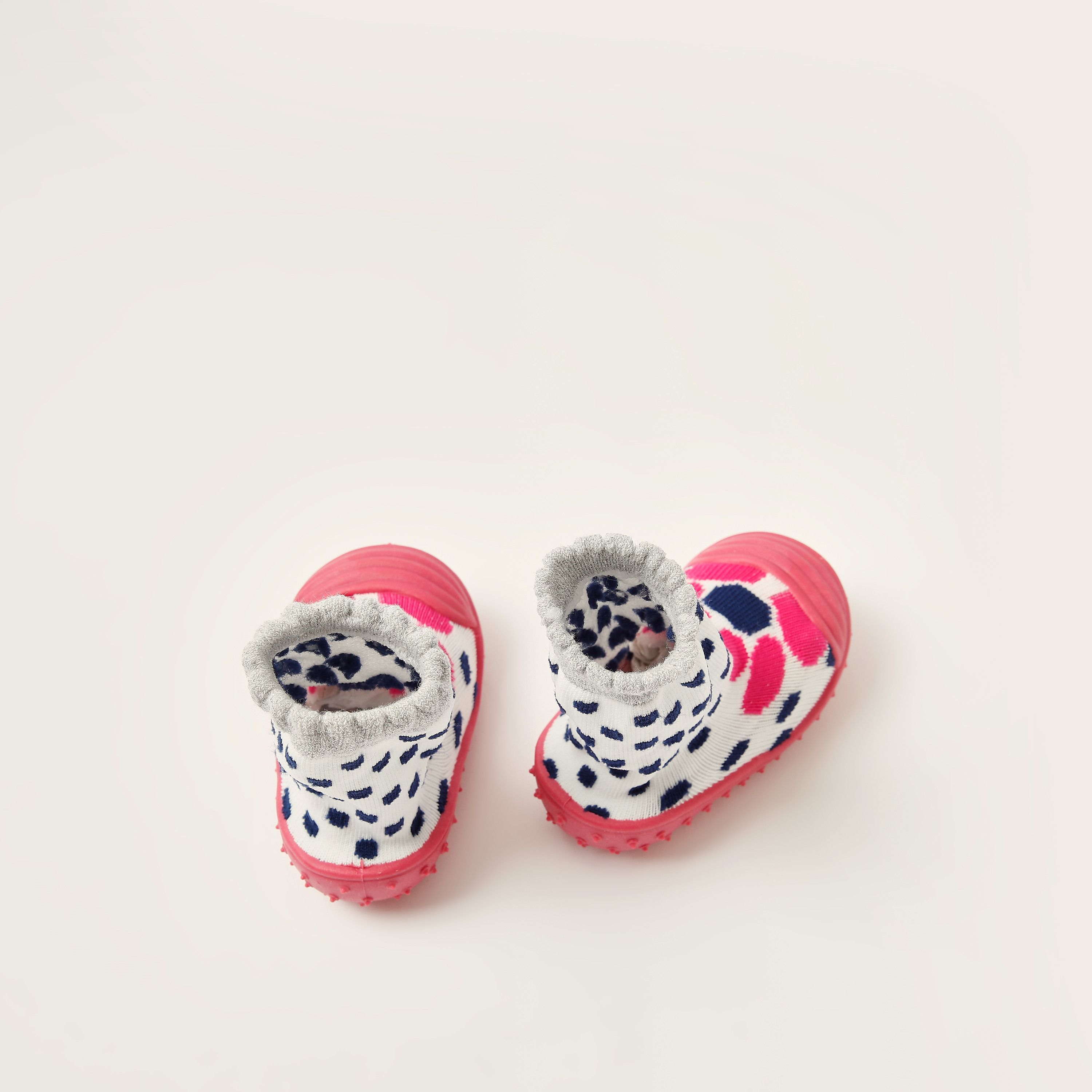 بوت بطبعات من جونيورز-baby-girls-shoes-booties-image-1