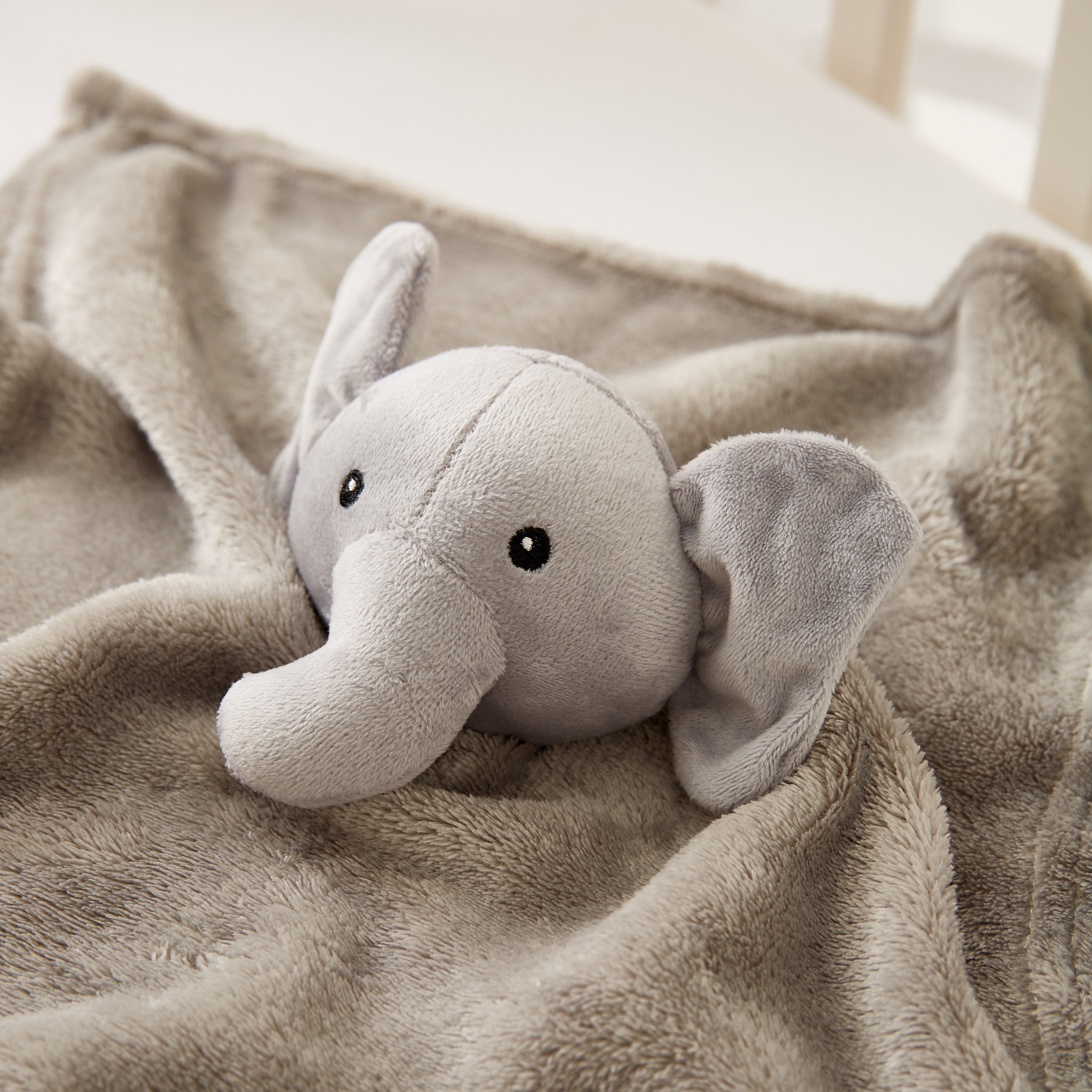 Juniors Elephant Applique Detail Blanket - 75x75 cms-baby-nursery-blanketsandswaddles-blanketsandquilts-image-5