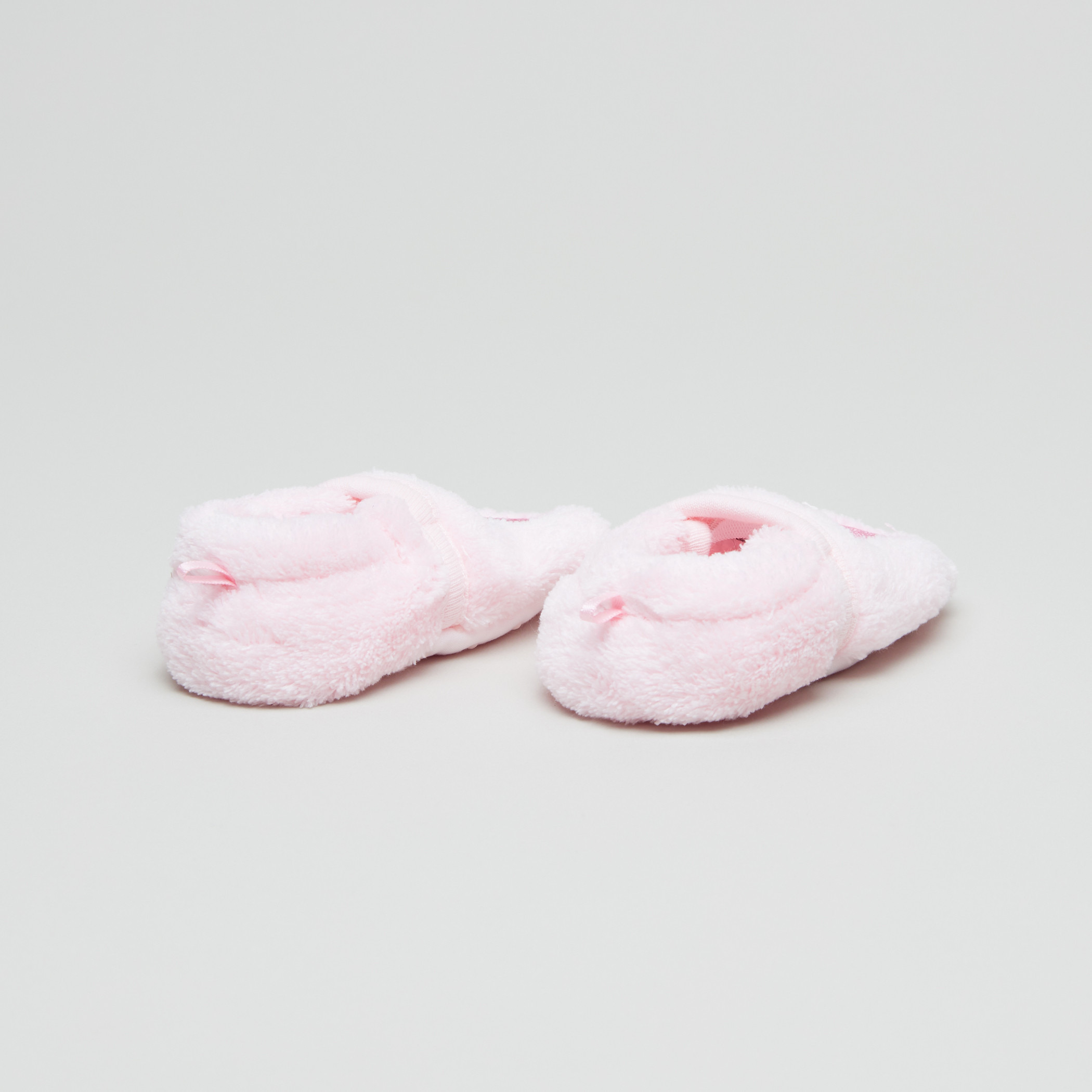حذاء طويل مخملي من جونيورز.-baby-girls-shoes-booties-image-3