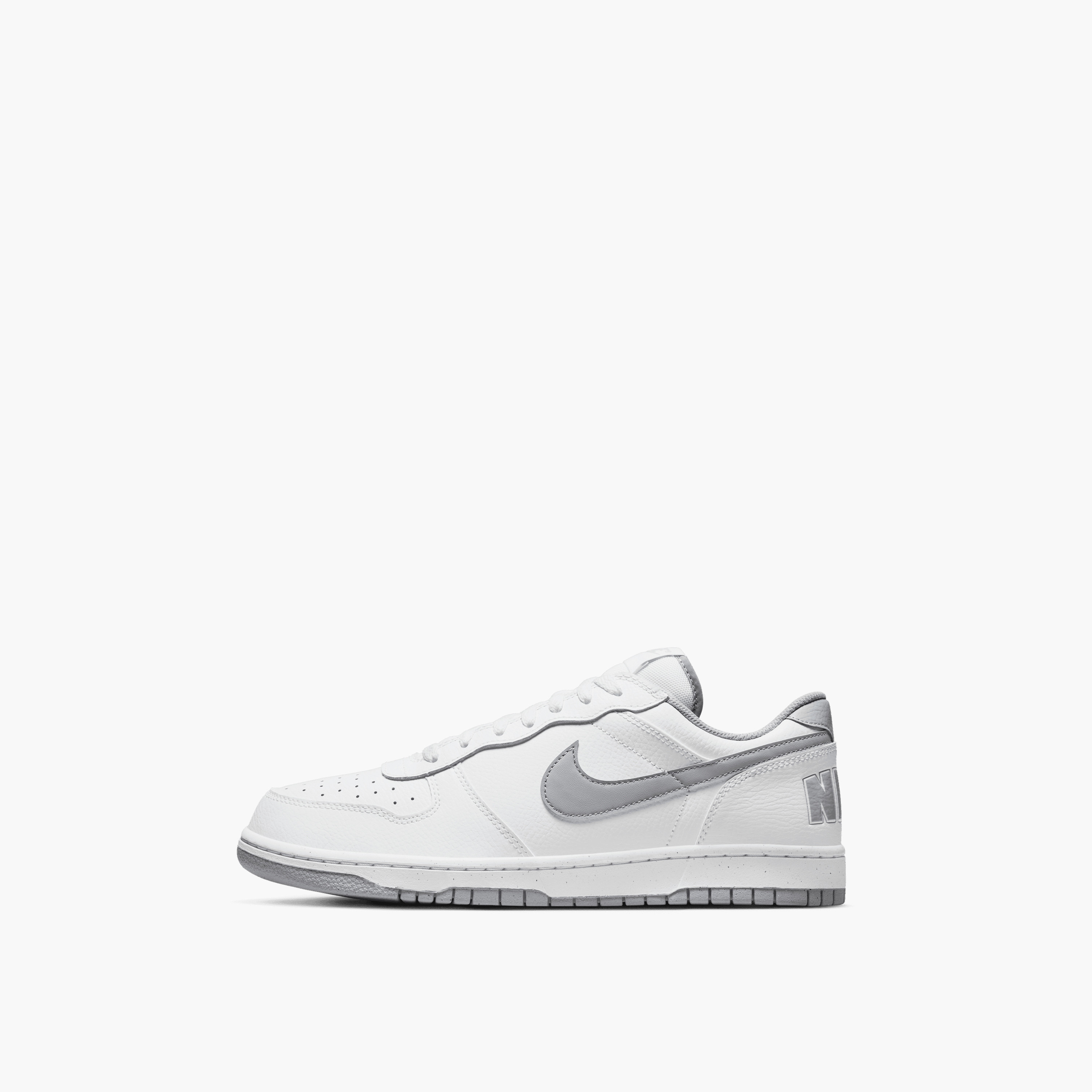 حذاء رياضي نايكي بيج لو بكاحل منخفض ورباط للرجال 355152 | OE-sports-men-shoes-image-1