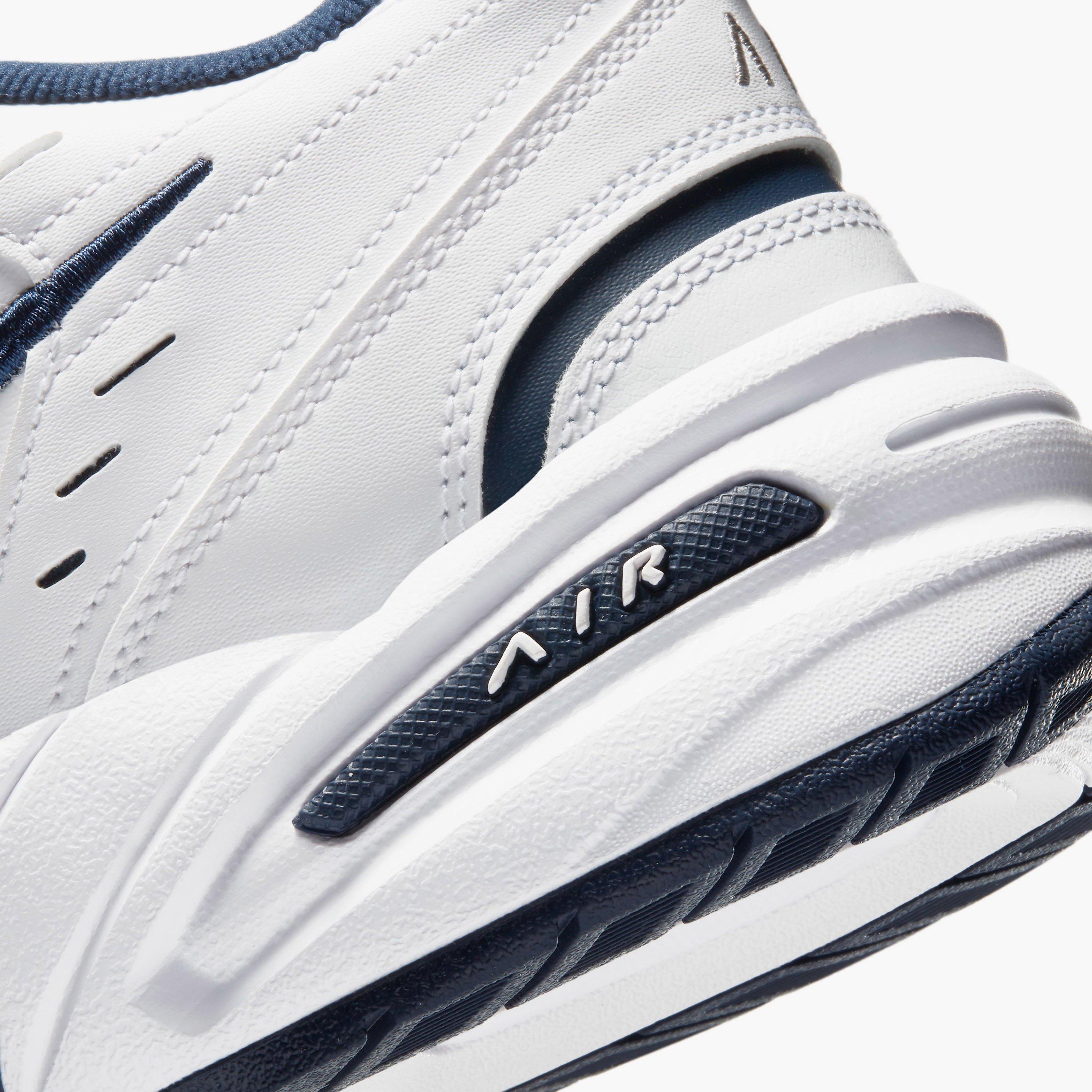 نايكي- حذاء رياضي رجالي اير مونارك   IV برباط NK415445 | OE-sports-men-shoes-image-20