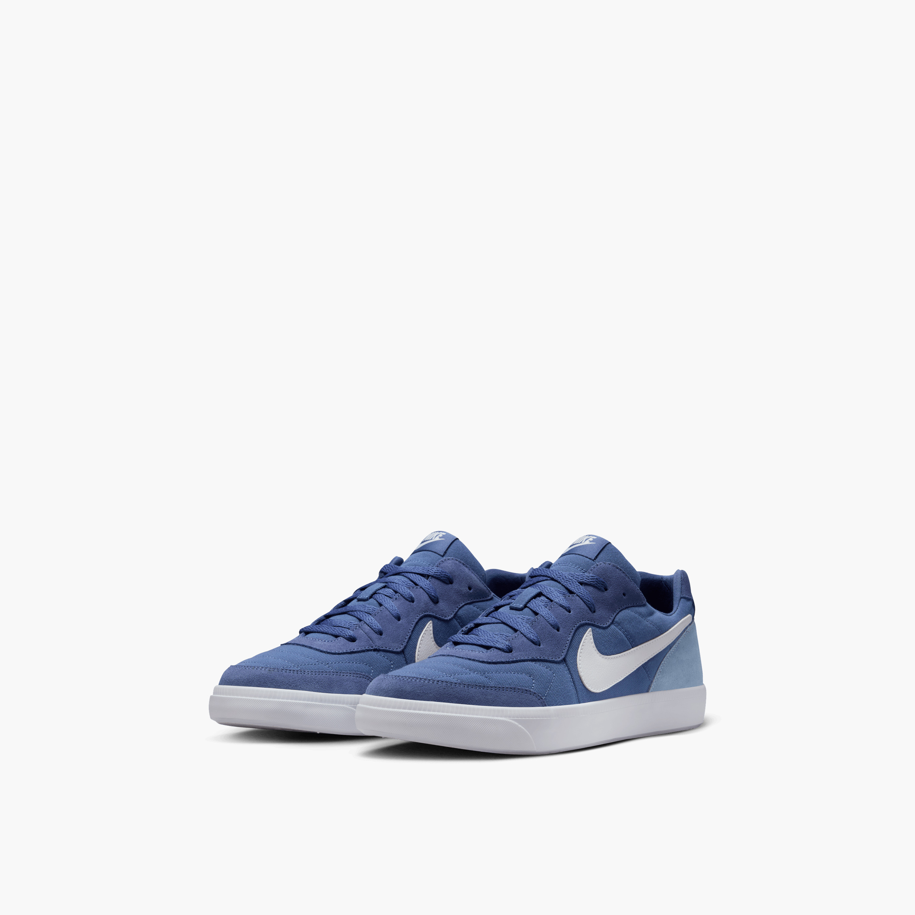 حذاء رياضي نايكي NSW تيمبو برباط وكاحل منخفض للرجال 644843 | OE-sports-men-shoes-image-3
