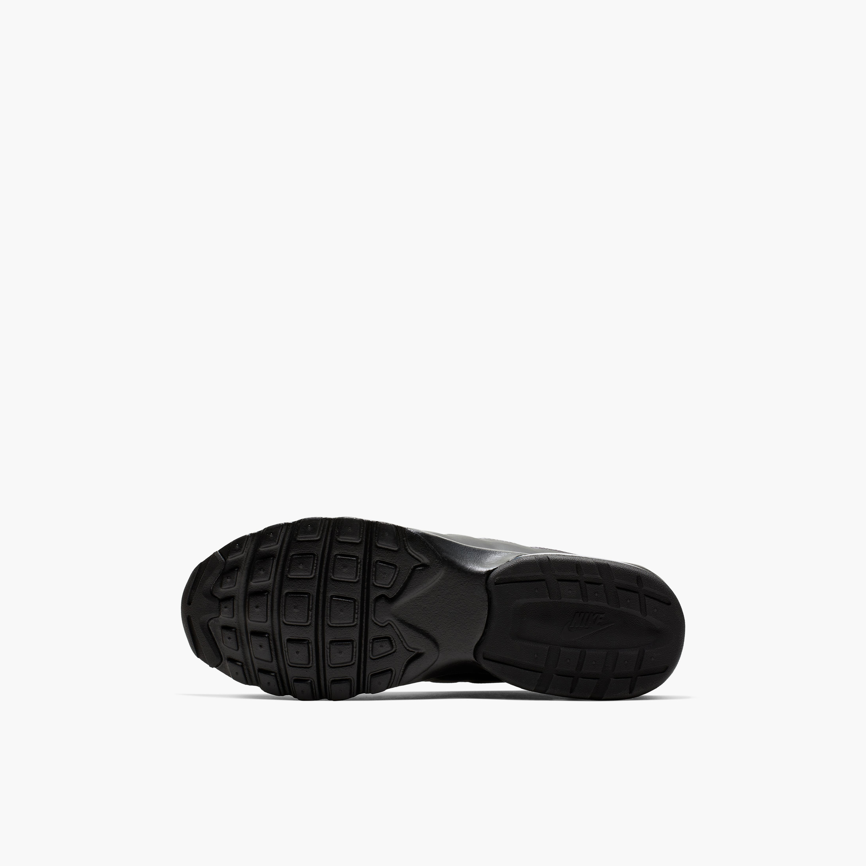 Nike Men Air Max Invigor Print Lace-Up Low Ankle Sneakers-sports-men-shoes-image-5