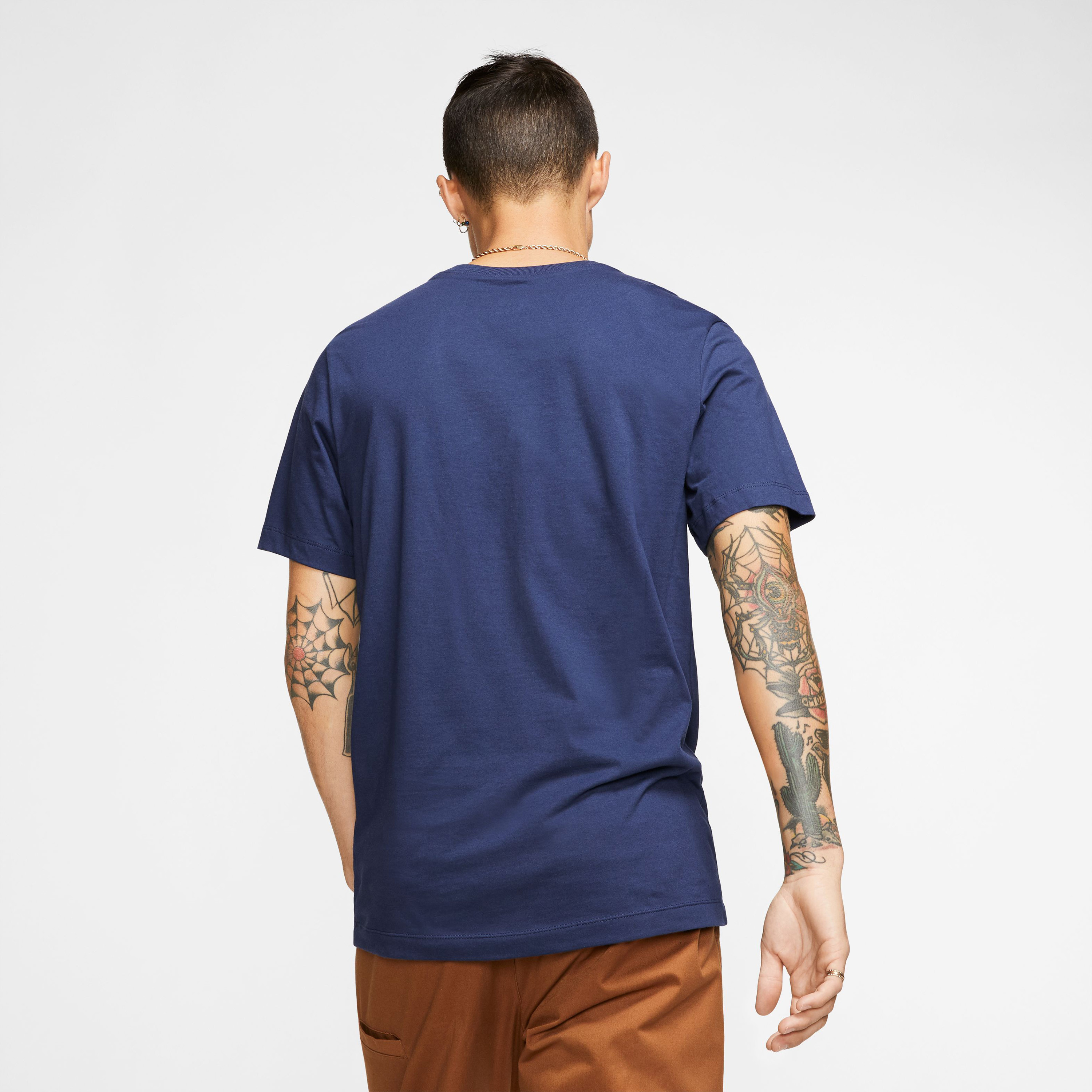 تيشيرت نايك رجالي Sportswear Club بأكمام قصيرة-men-clothing-sportswearandactivewear-tshirtsandpolos-image-3
