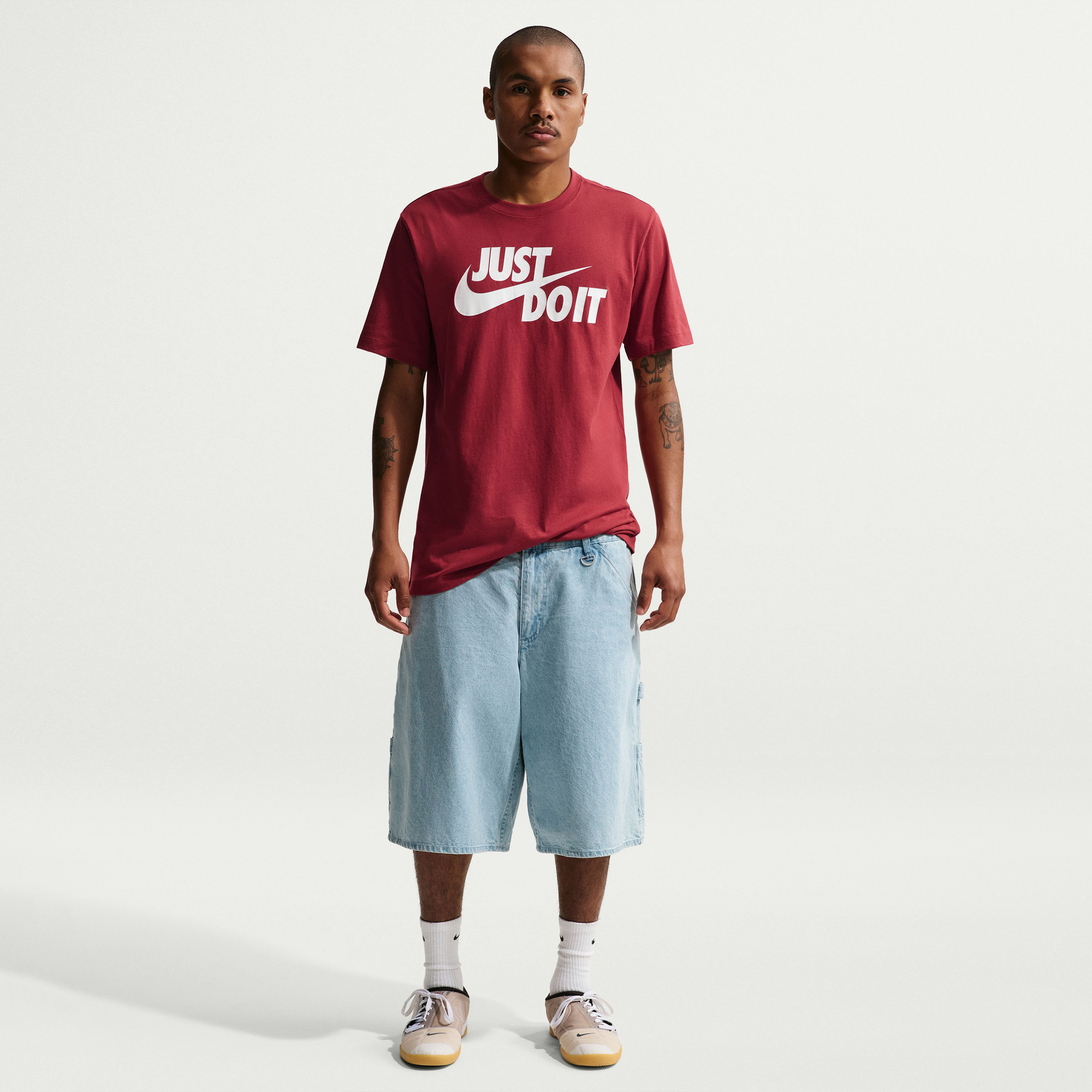 نايكي- تيشيرت رياضي رجالي JDI NKAR5006 | OE-men-clothing-sportswearandactivewear-tshirtsandpolos-image-15