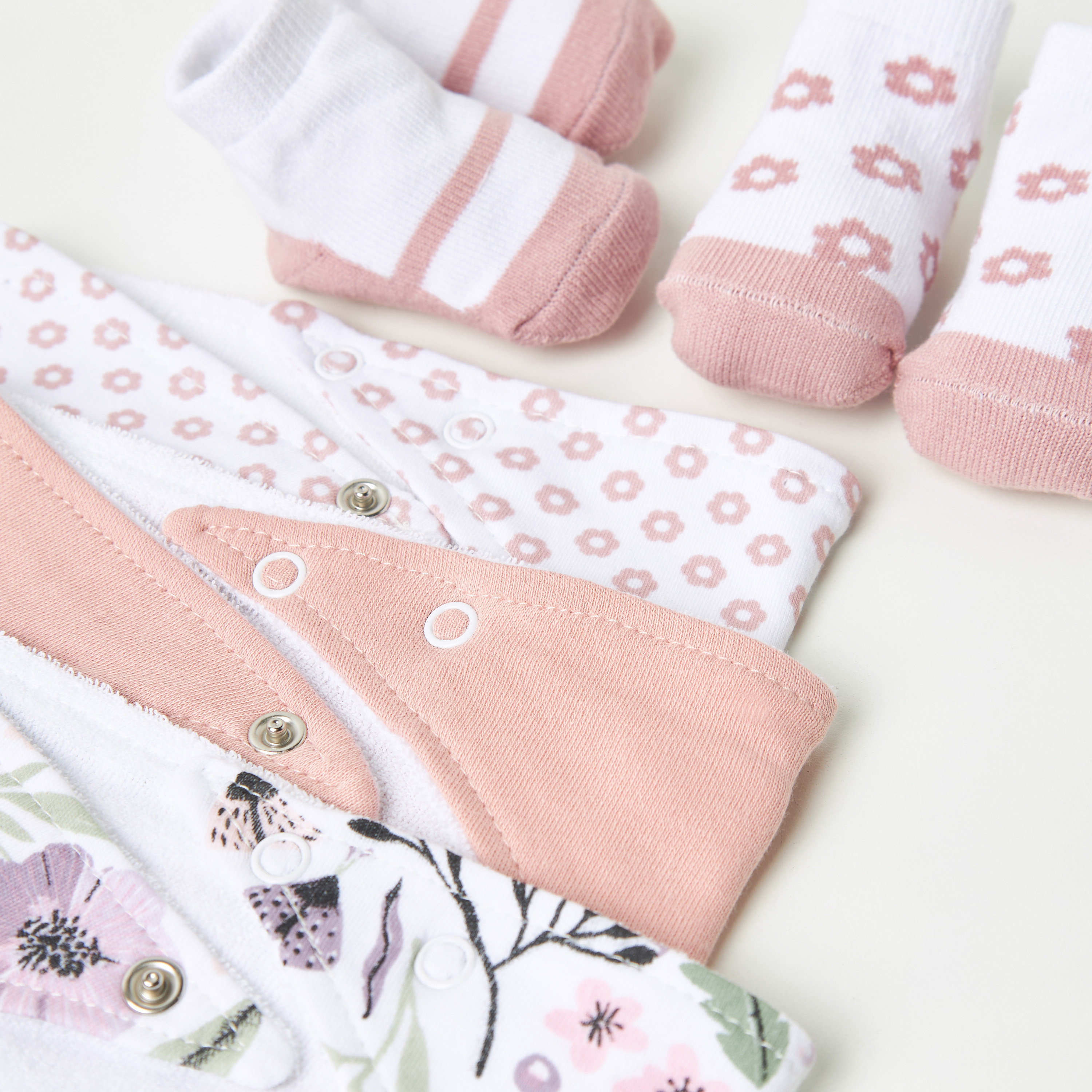 Juniors 5-Piece Printed Bibs and Booties Set-baby-feeding-bibs-image-5
