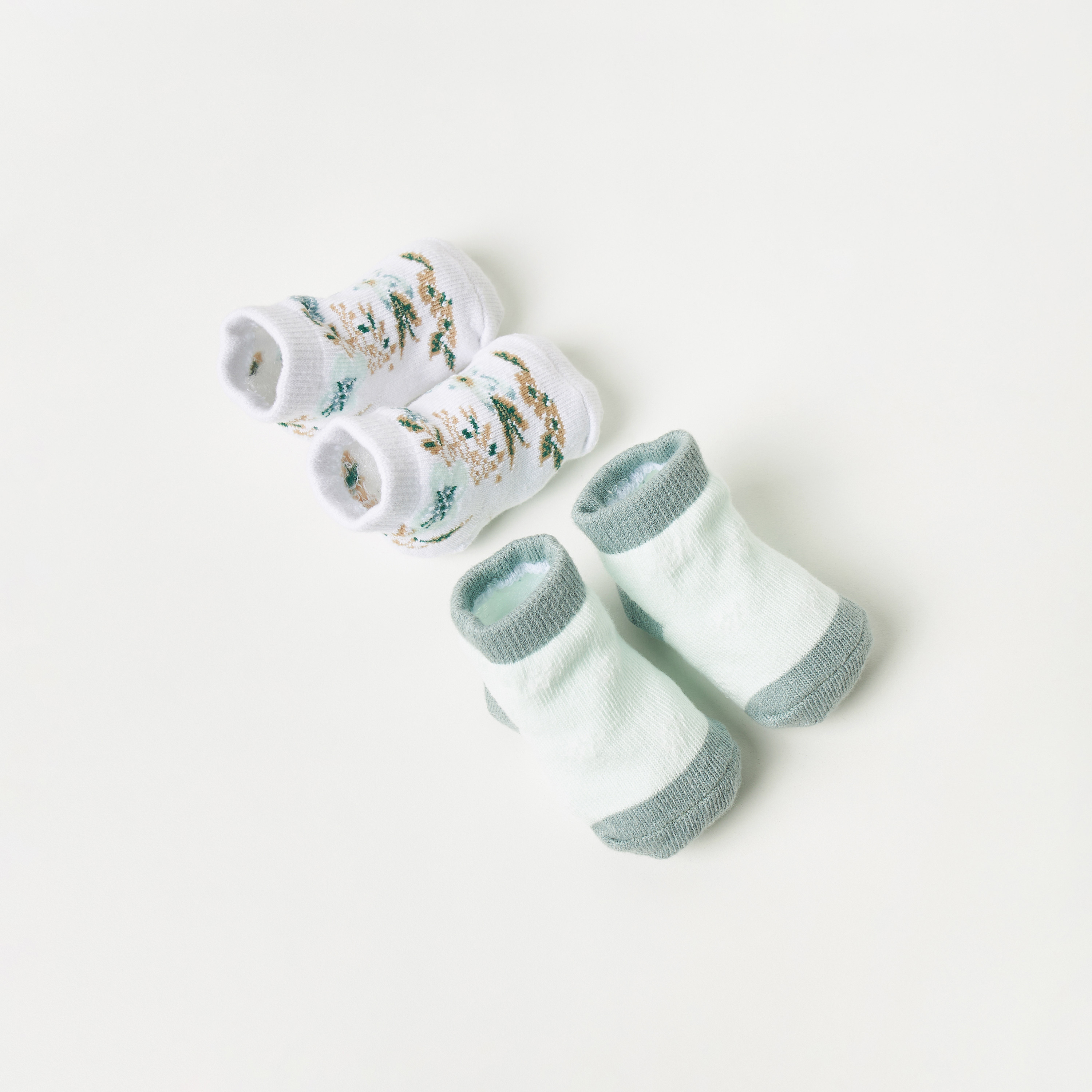 Juniors 5-Piece Printed Bib and Booties Set-baby-feeding-bibs-image-3