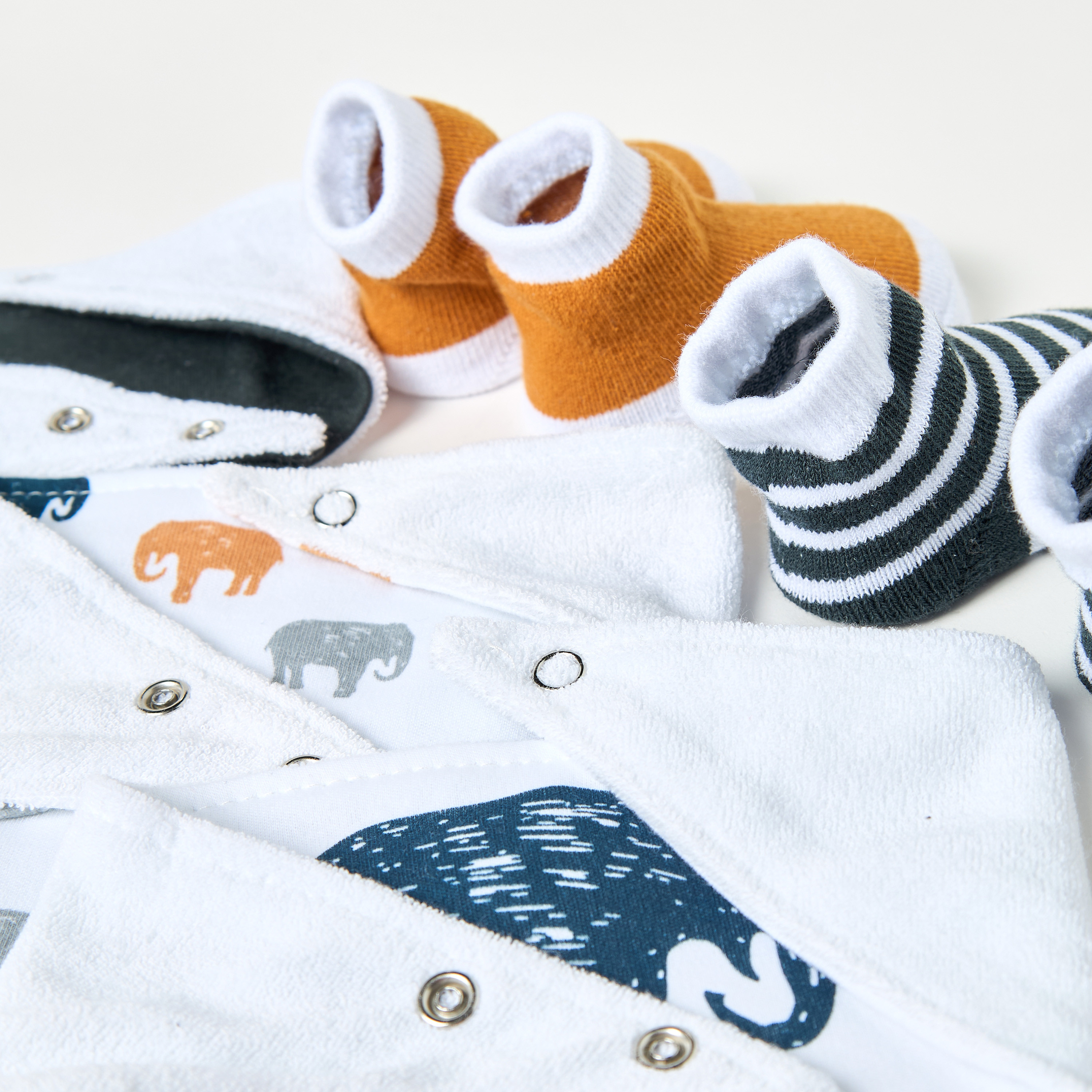 Juniors 5-Piece Printed Bib and Booties Set-baby-boys-shoes-booties-image-5