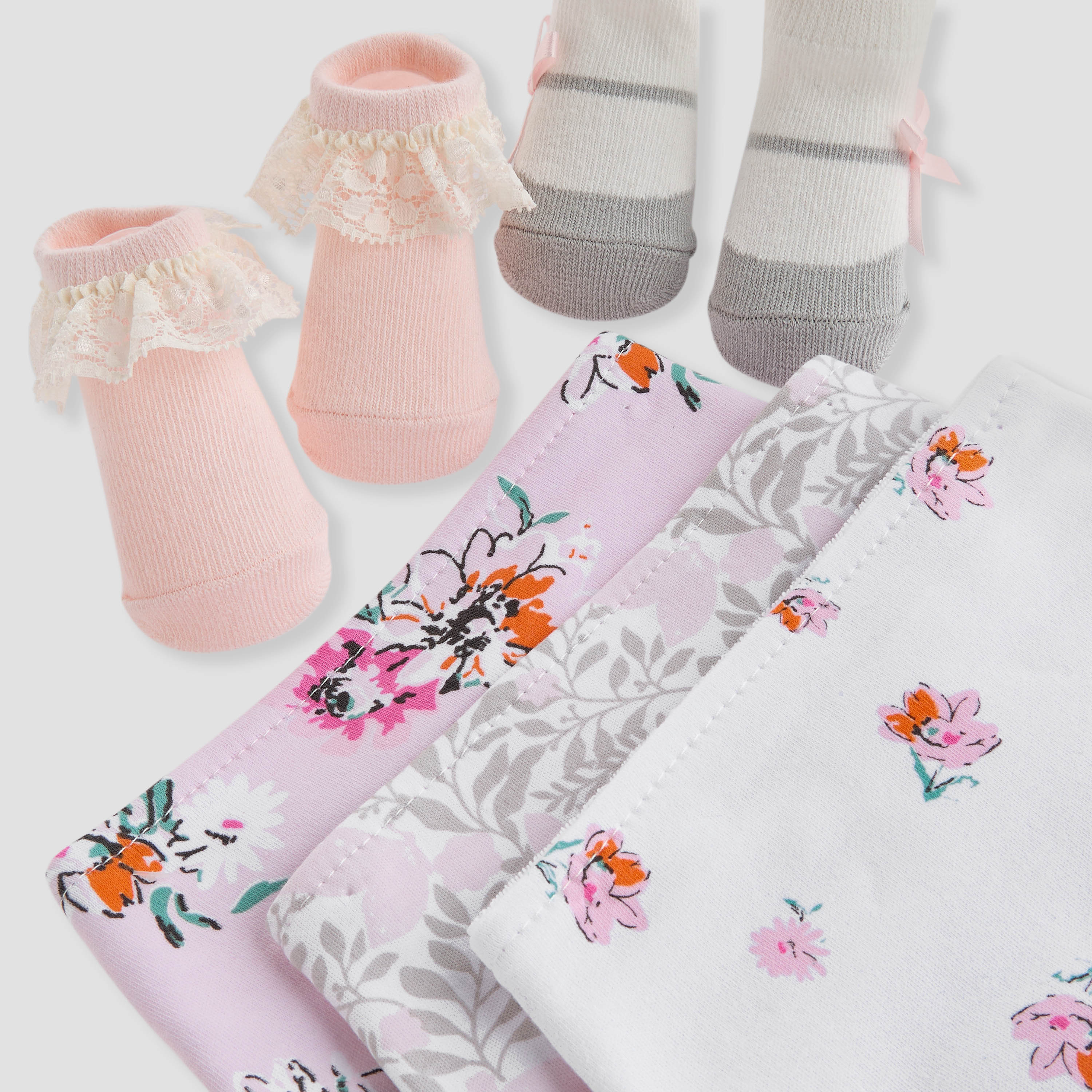 Juniors Printed 5-Piece Bib and Booties Set-baby-feeding-bibs-image-4