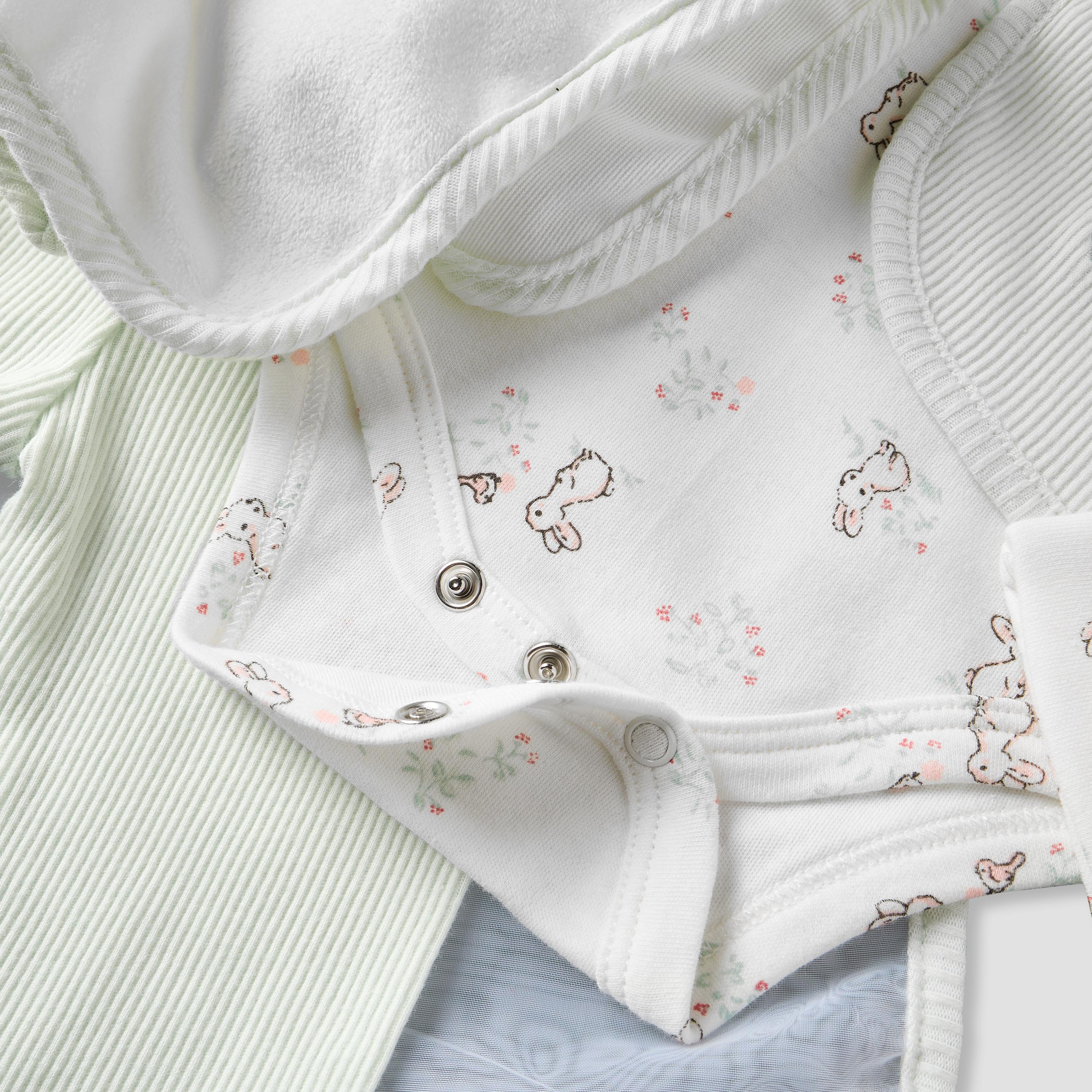 Set of 8 Juniors Clothing Gift Set with Bunny Print-baby-girls-clothing-setsandcoords-image-11