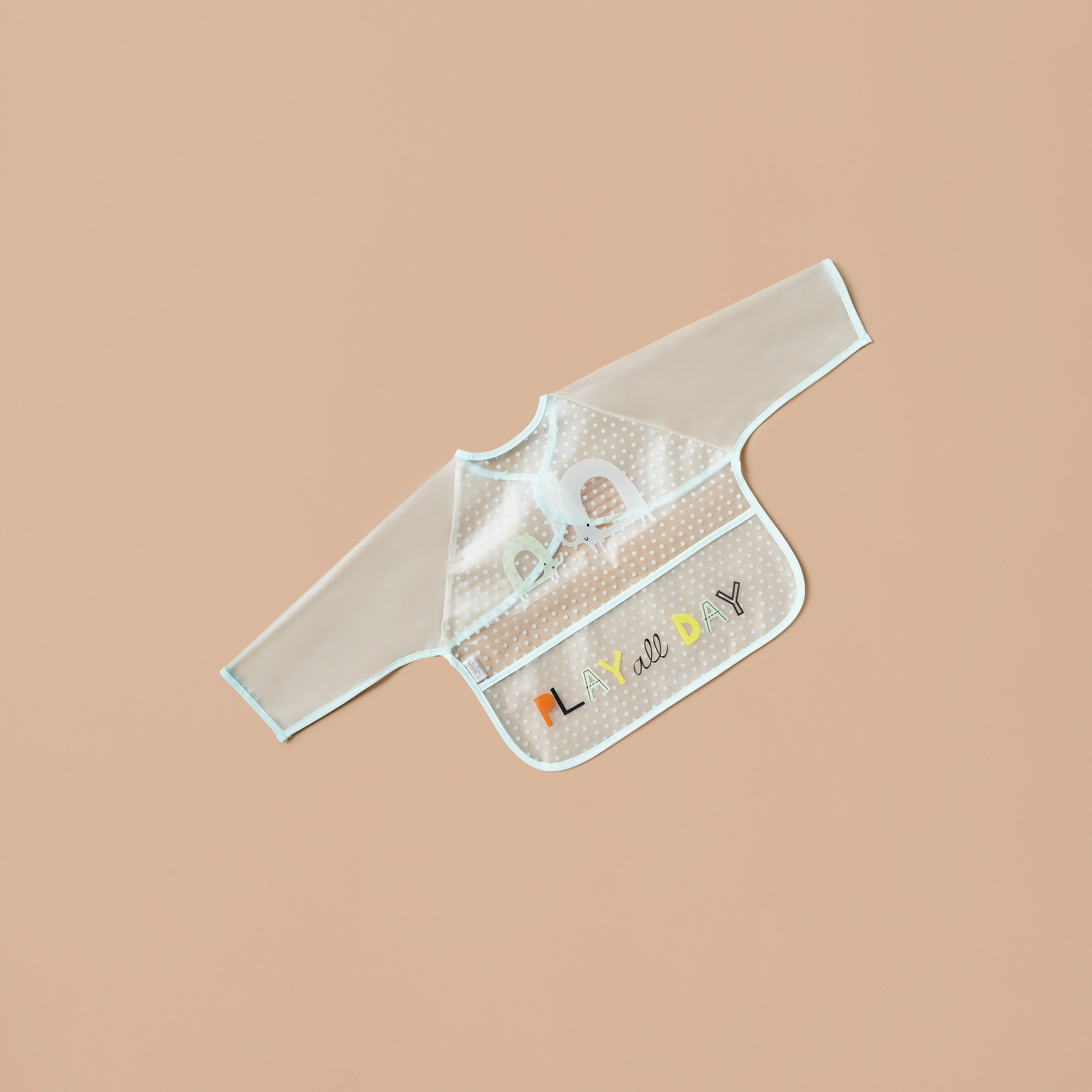 مريلة بشريط إغلاق لاصق وطبعات شعار من جونيورز-baby-feeding-bibs-image-2