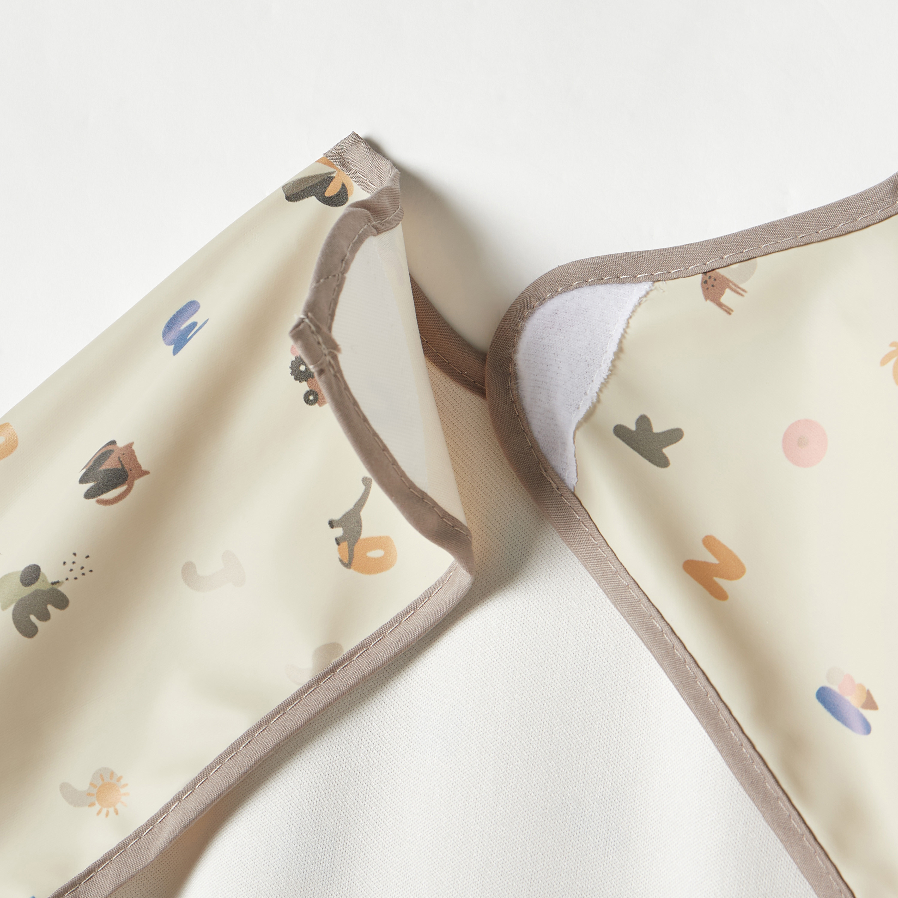 Juniors Alphabet Print Waterproof Feeding Apron with Long Sleeves-baby-feeding-bibs-image-5