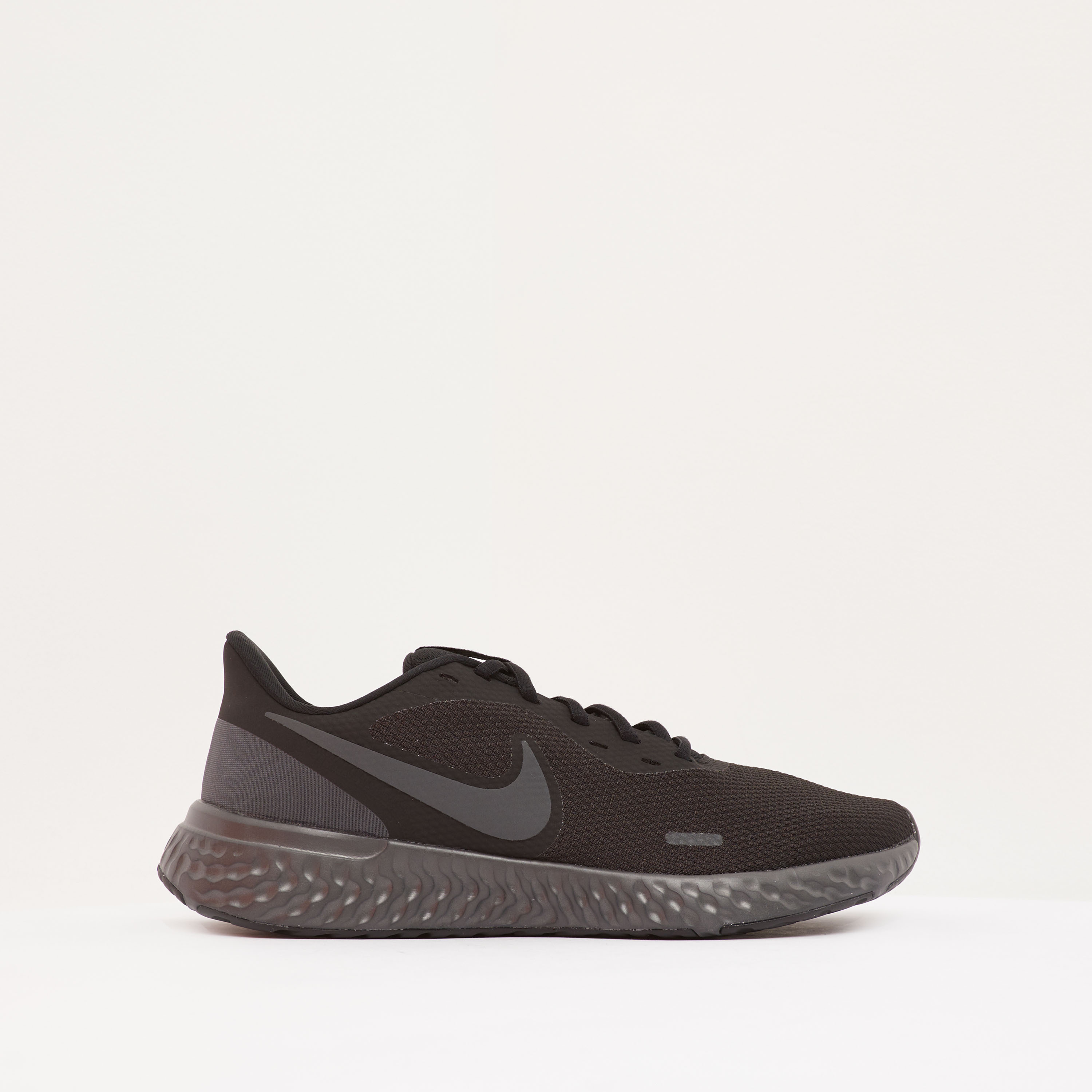 Shop Nike Men s Textured Lace Up Running Shoes Online Splash UAE