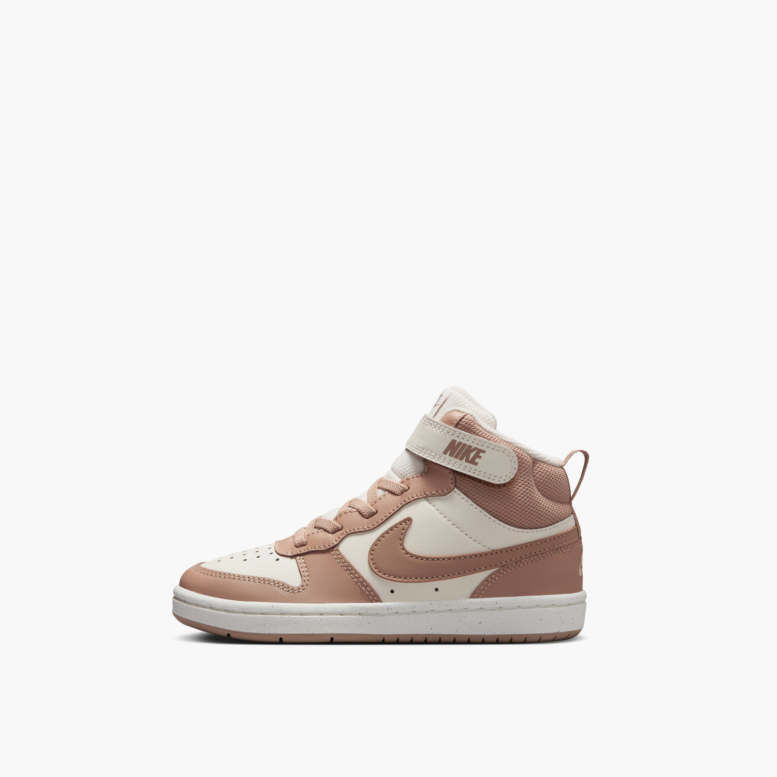 أحذية نايكي للفتيات في كورت بورو ميد 2 مع أربط NKCD7783 | OE-girls-shoes-sneakers-image-1
