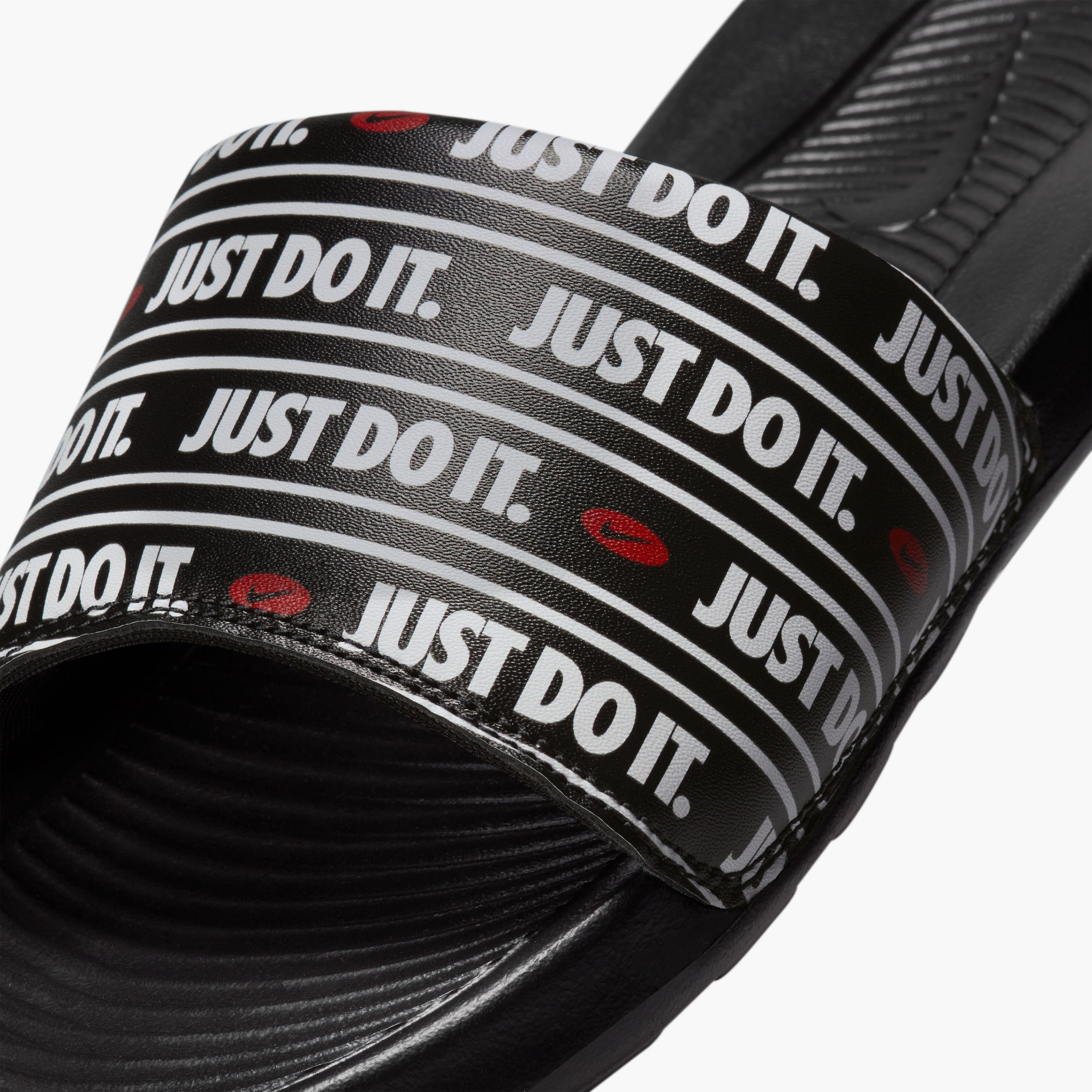 نايكي- شبشب فيكتوري ون سهل الارتداء للرجال NKCN9678 | OE-men-shoes-flipflopsandslides-image-4