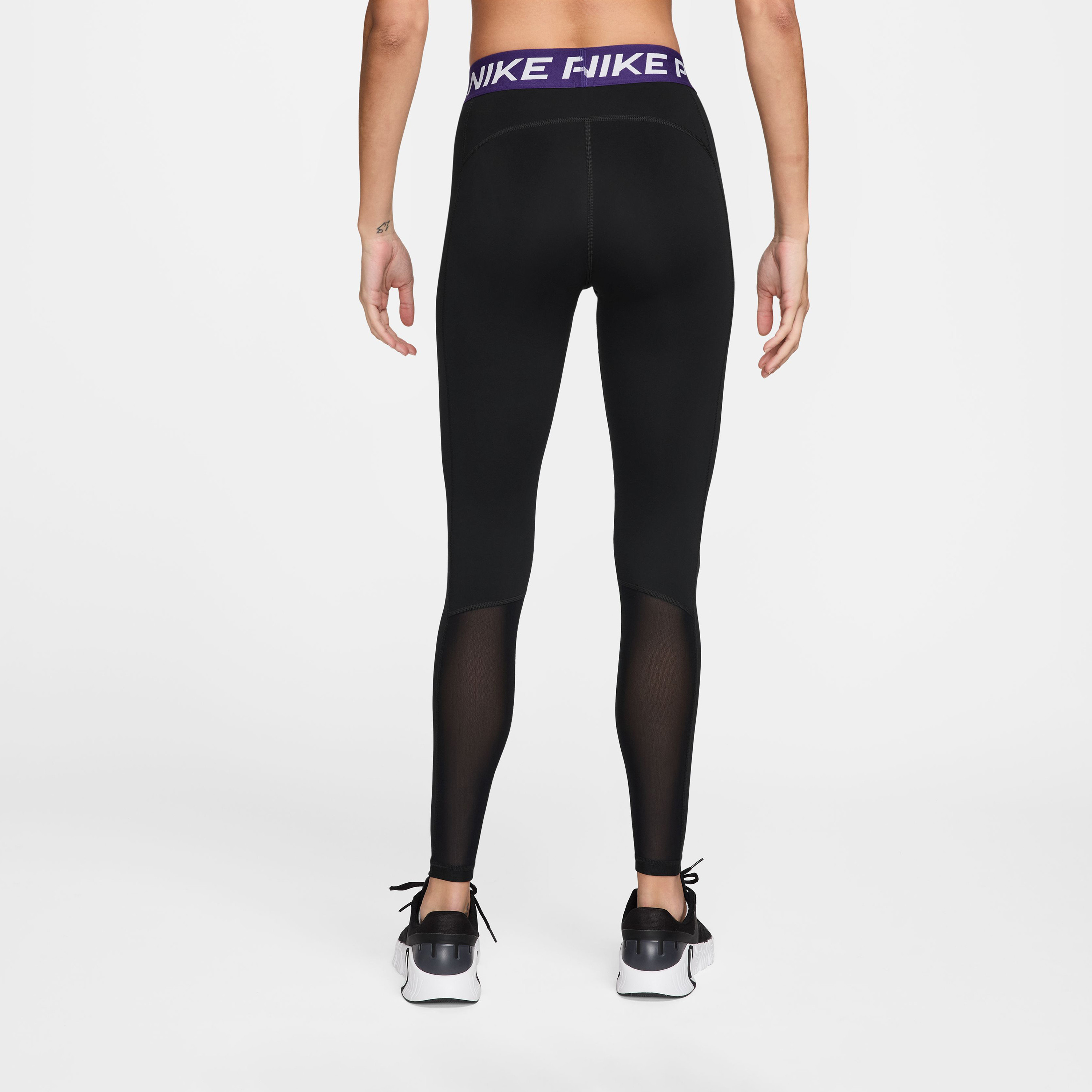 نايكي- بنطال رياضي نسائي برو متوسط ​​الارتفاع بألواح شبكية، NKCZ9779 | OE-women-clothing-bottoms-leggings-image-10