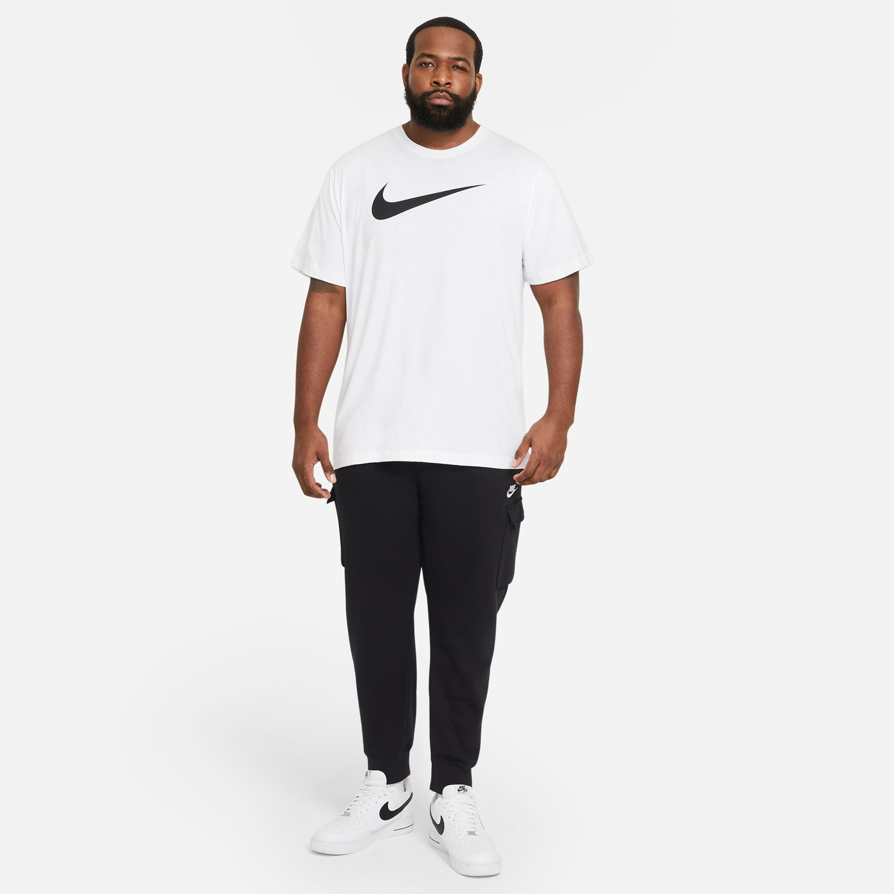 Nike Men's Sportswear Icon Swoosh Short Sleeve T-Shirt-men-clothing-sportswearandactivewear-tshirtsandpolos-image-7