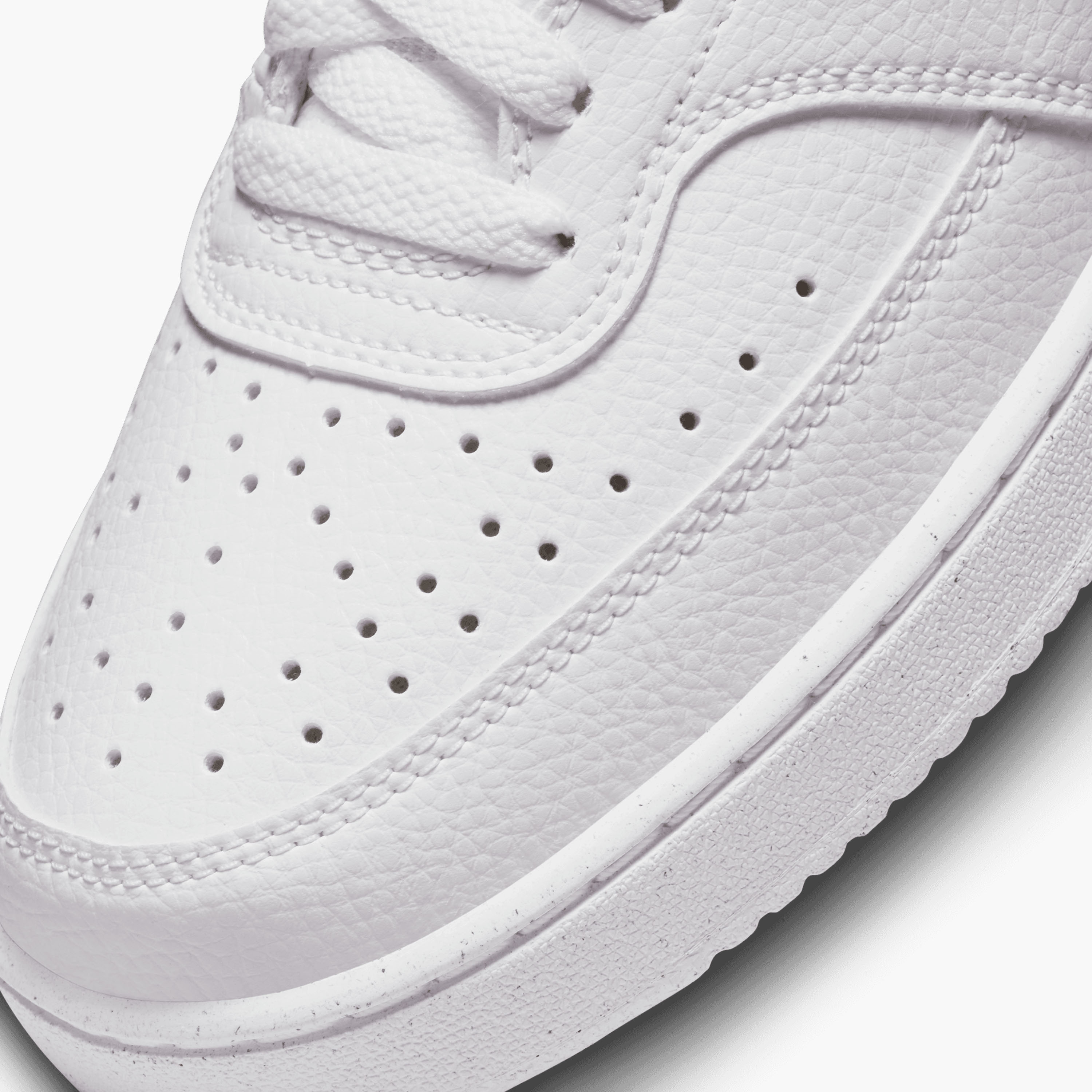 حذاء رياضي نايكي كورت فيجن نكست نيتشر برباط وكاحل منخفض للنساء DH3158 | OE-sports-women-shoes-image-15