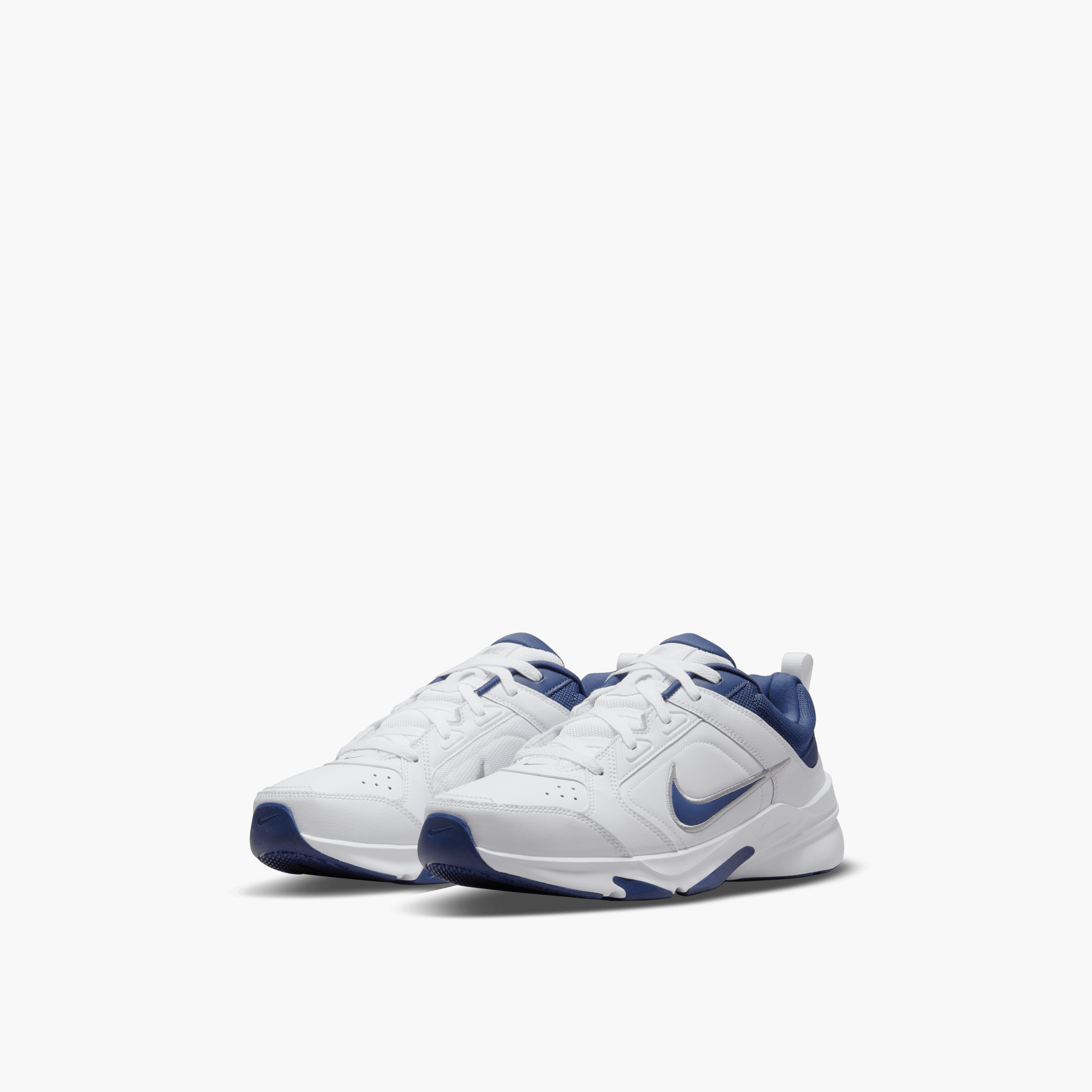 حذاء رياضي نايكي ديفاي أول داي برباط وكاحل منخفض للرجال DJ1196 | OE-sports-men-shoes-image-3