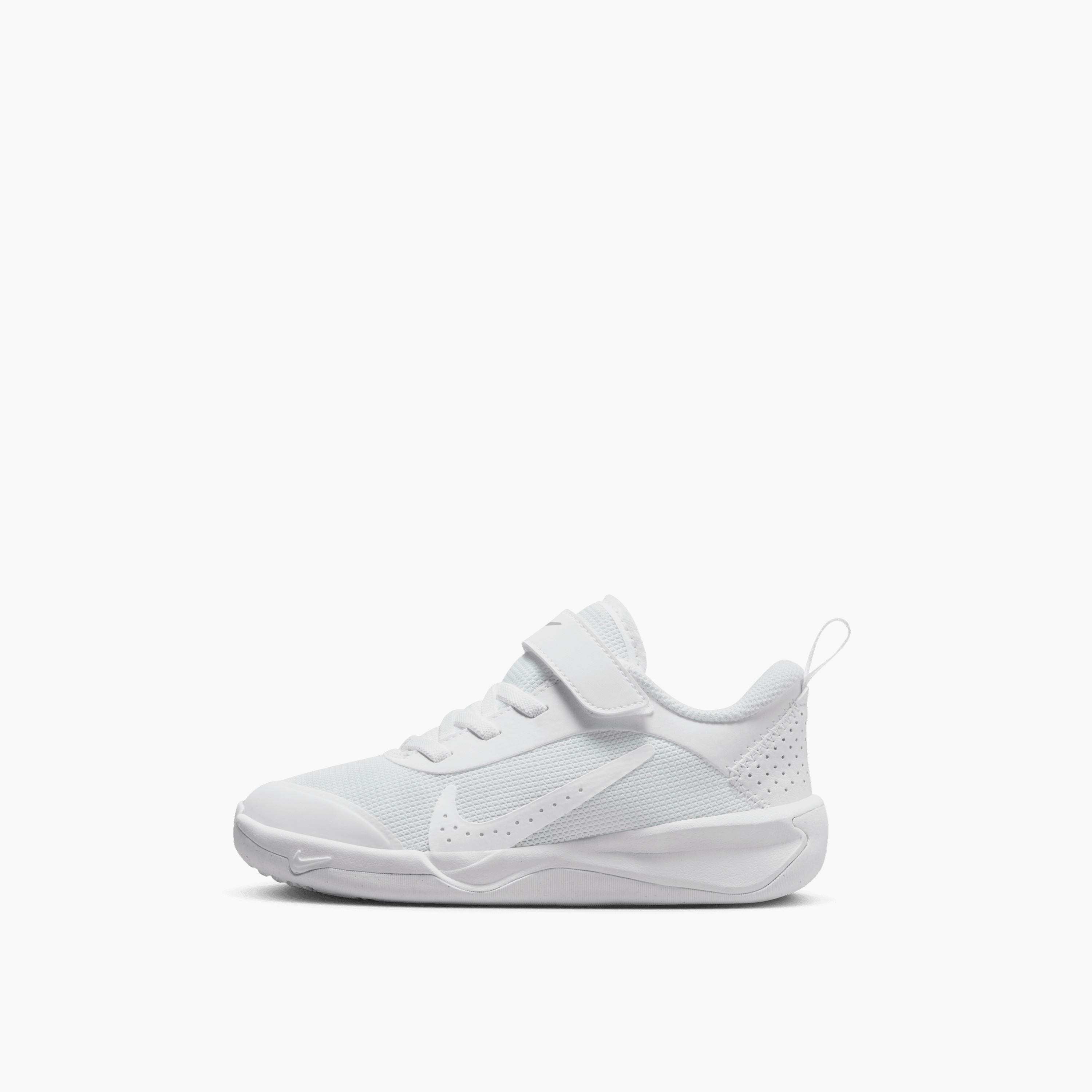 حذاء نايكي اومني ملتي كورت بحزام لاصق DM9026 للأطفال | OE-boys-shoes-schoolshoes-image-1