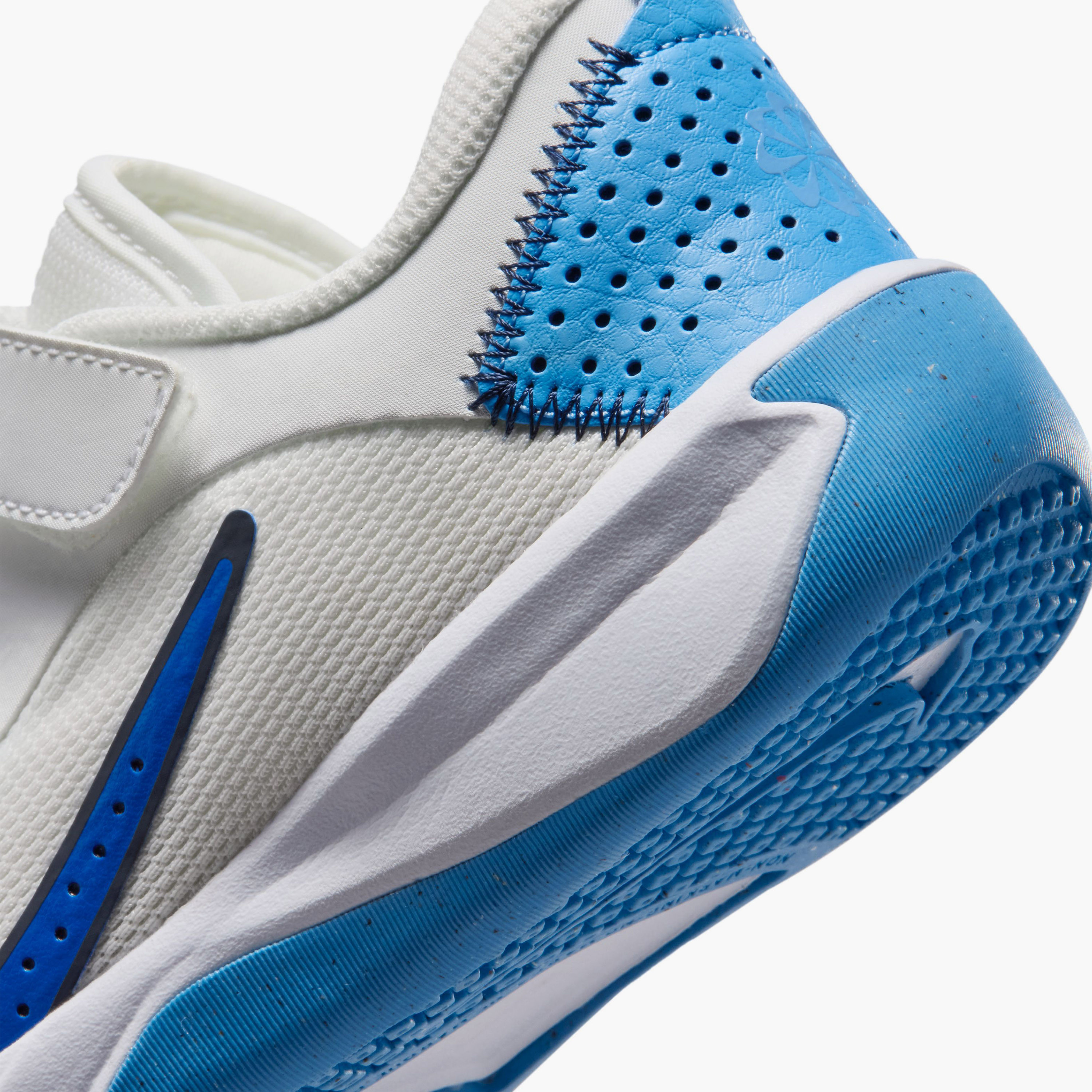 Nike Girls OMNI MULTI-COURT PS Hook & Loop Basketball Shoes-girls-shoes-sneakers-image-6