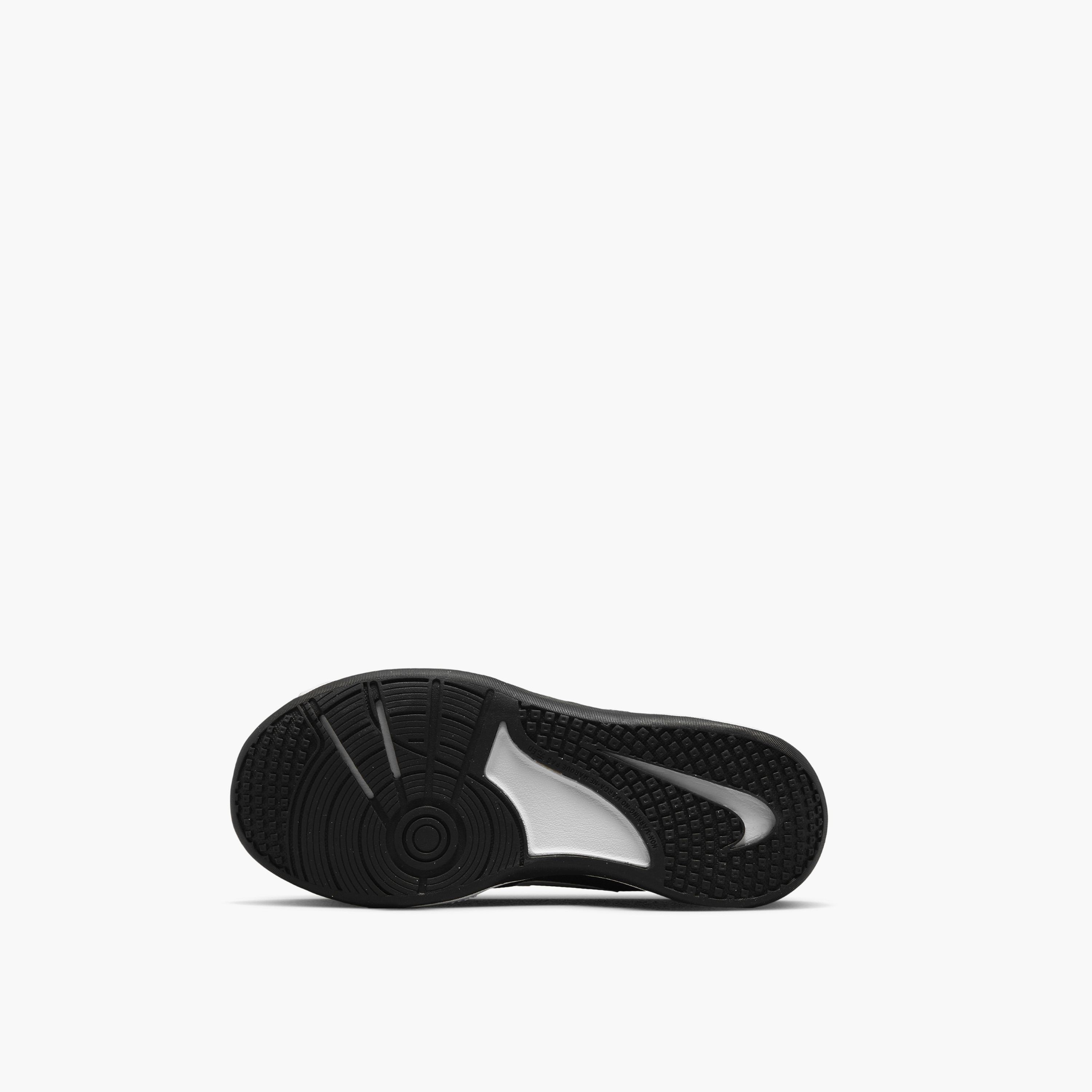 حذاء كرة السلّة خفيف الوزن برباط نايك أومني مالتي كورت جي إس للأطفال من نايك-boys-shoes-schoolshoes-image-15