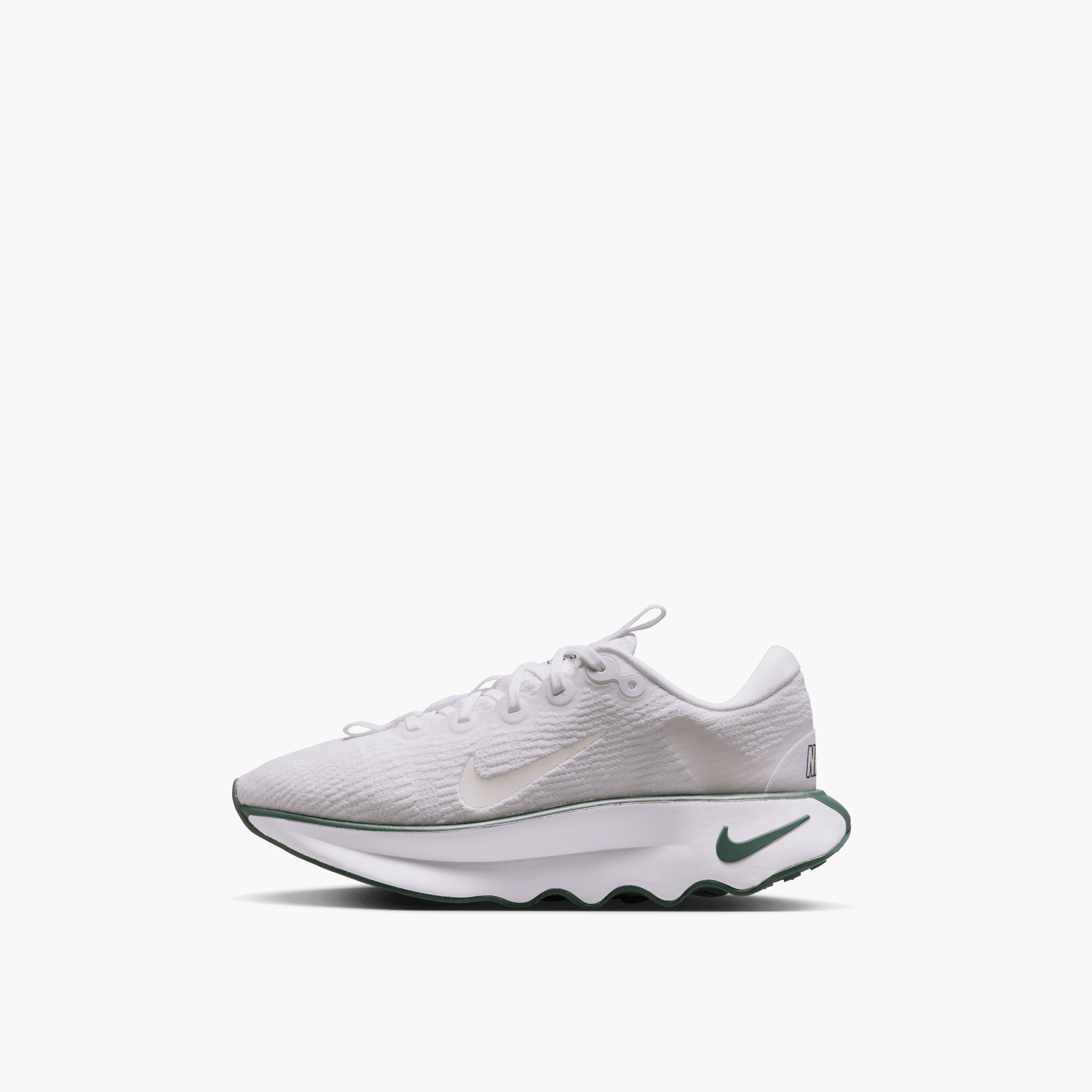 حذاء المشي موتيفا برباط للنساء من نايكي DV1238 | OE-sports-women-shoes-image-9