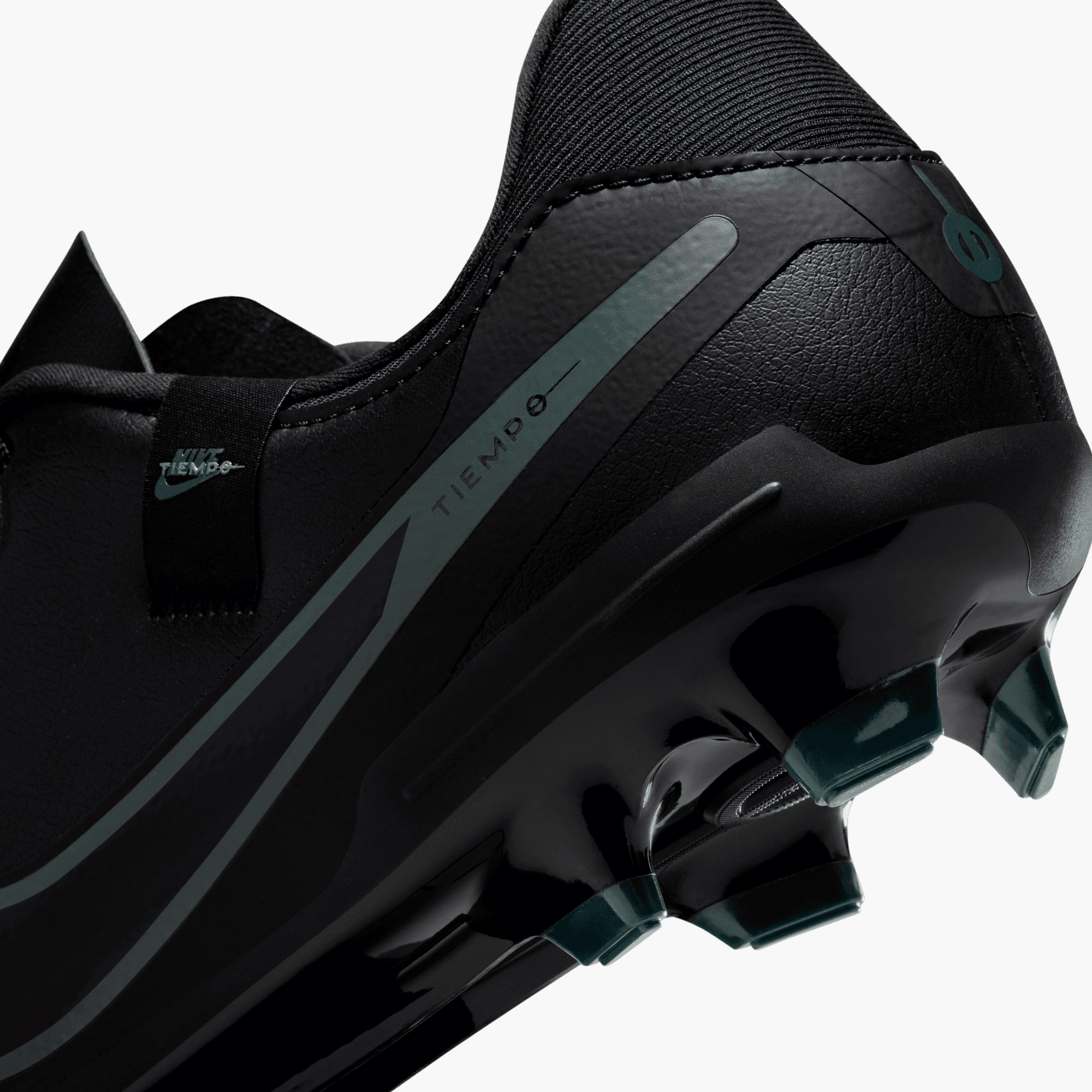 Nike Men's Tiempo Legend 10 Academy Lace-Up Firm Ground Football Boots-sports-gear-football-shoes-firmground-image-8