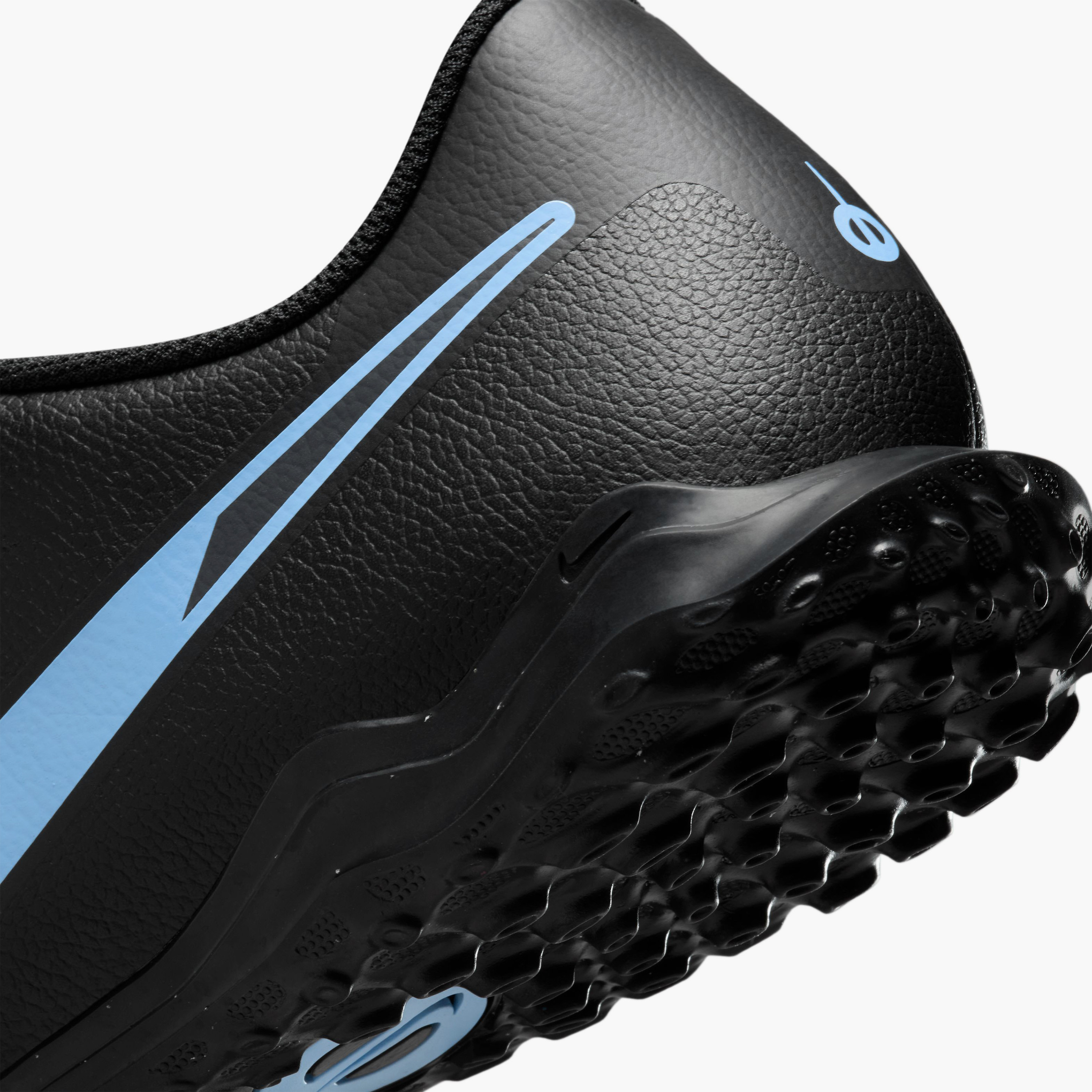 نايكي- حذاء كرة قدم رجالي ليجيند 10 كلوب TF برباط وكاحل منخفض NKDV4345 | OE-sports-men-shoes-image-6