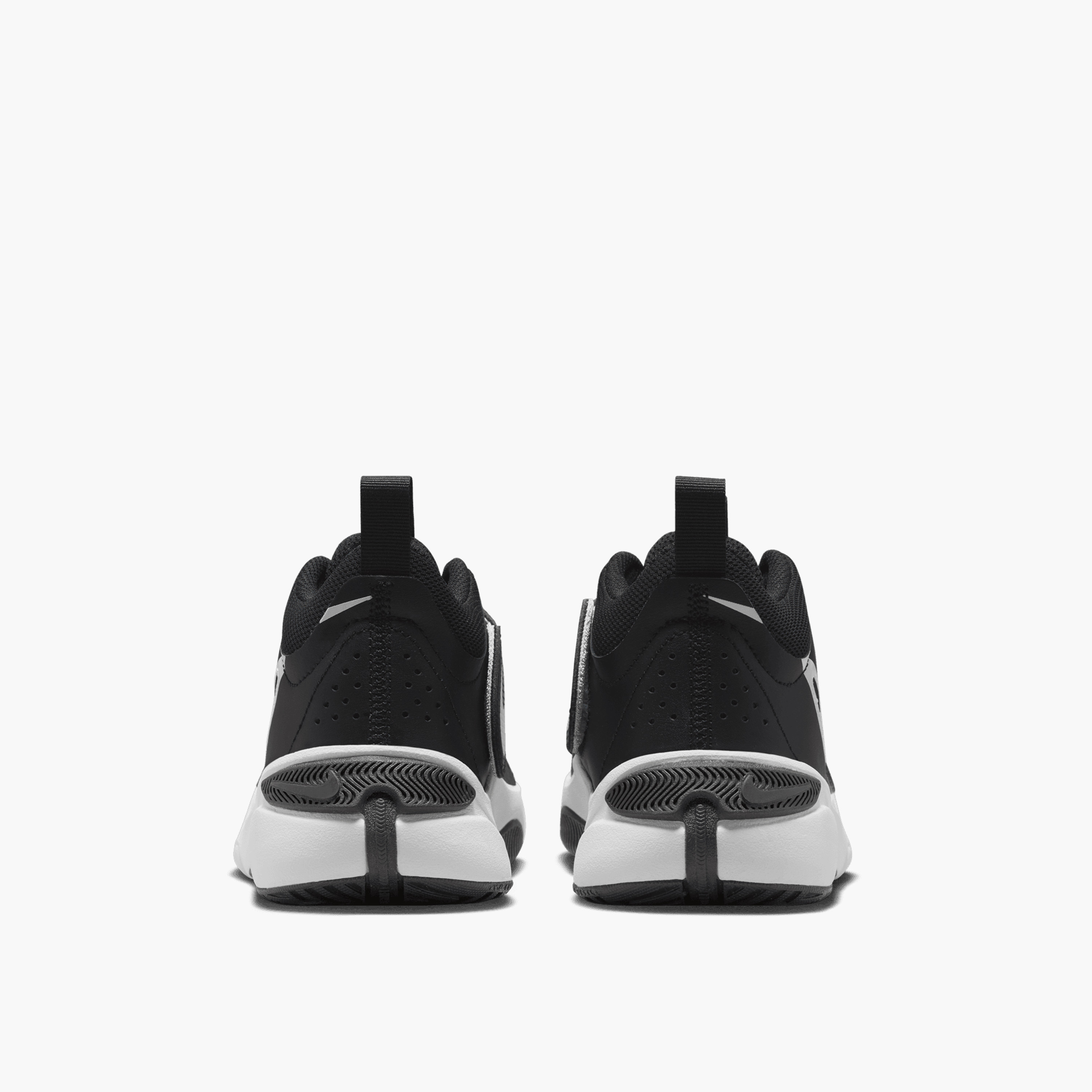 حذاء كرة السلّة بنعل مبطّن وشريط إغلاق تيم هاستل دي 11 جي إس للأطفال من نايك-girls-shoes-sneakers-image-5