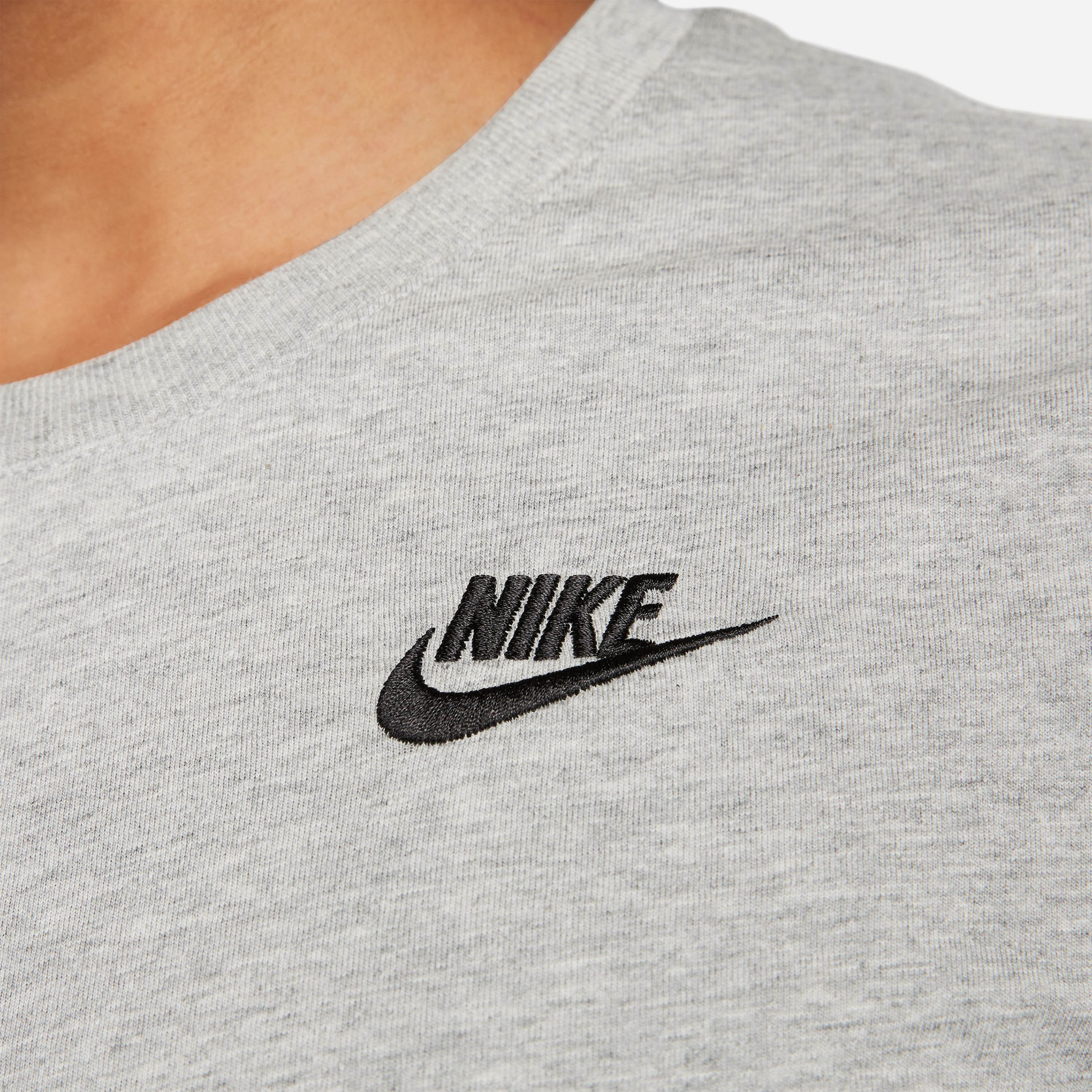 Nike Women's Sportswear Club Essentials T-Shirt NKDX7902 | OE-women-clothing-sportswearandactivewear-tshirtsandvests-image-9