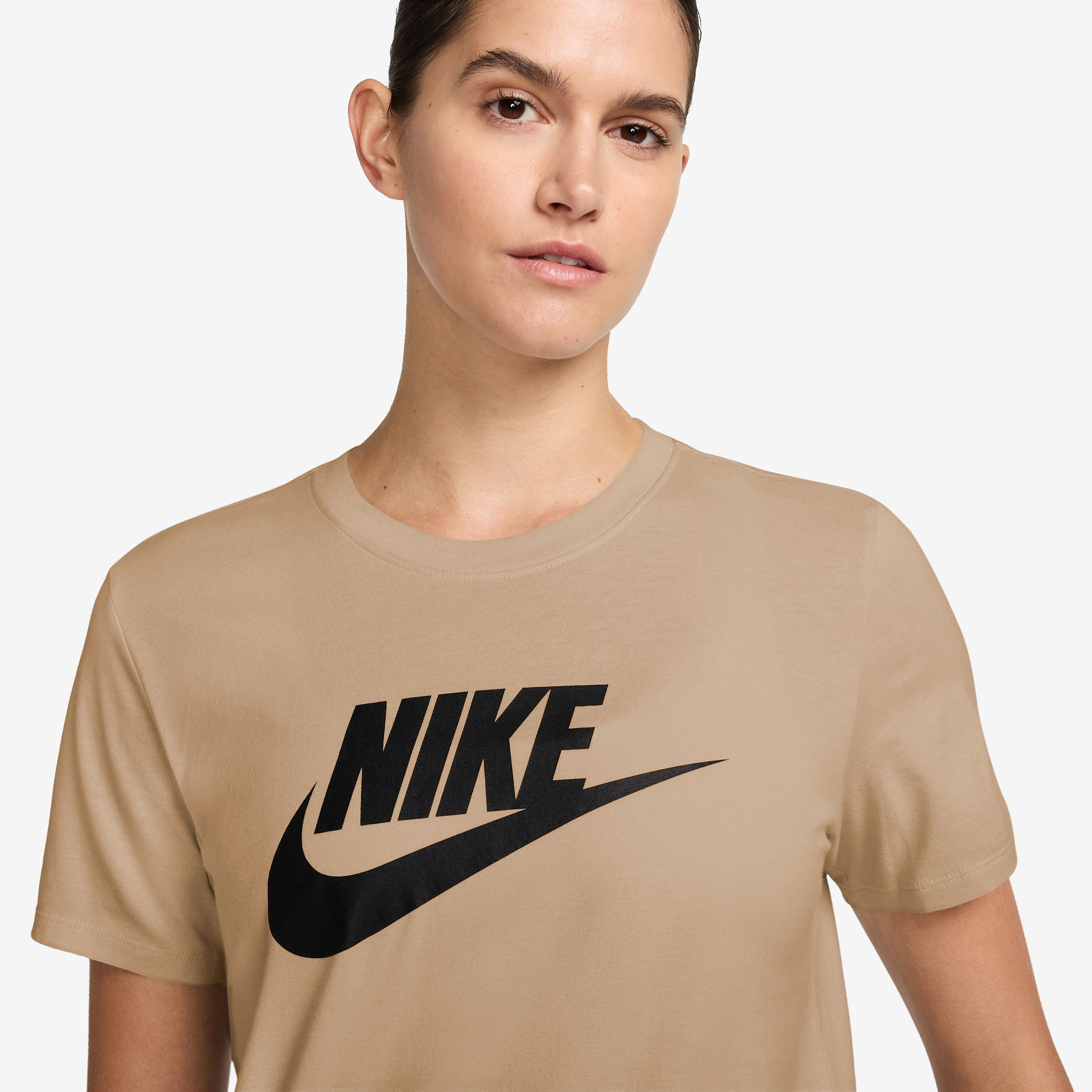 Nike Women's Sportswear Essentials Logo T-Shirt NKDX7906 | OE-sports-women-clothing-tshirtsandvests-image-2