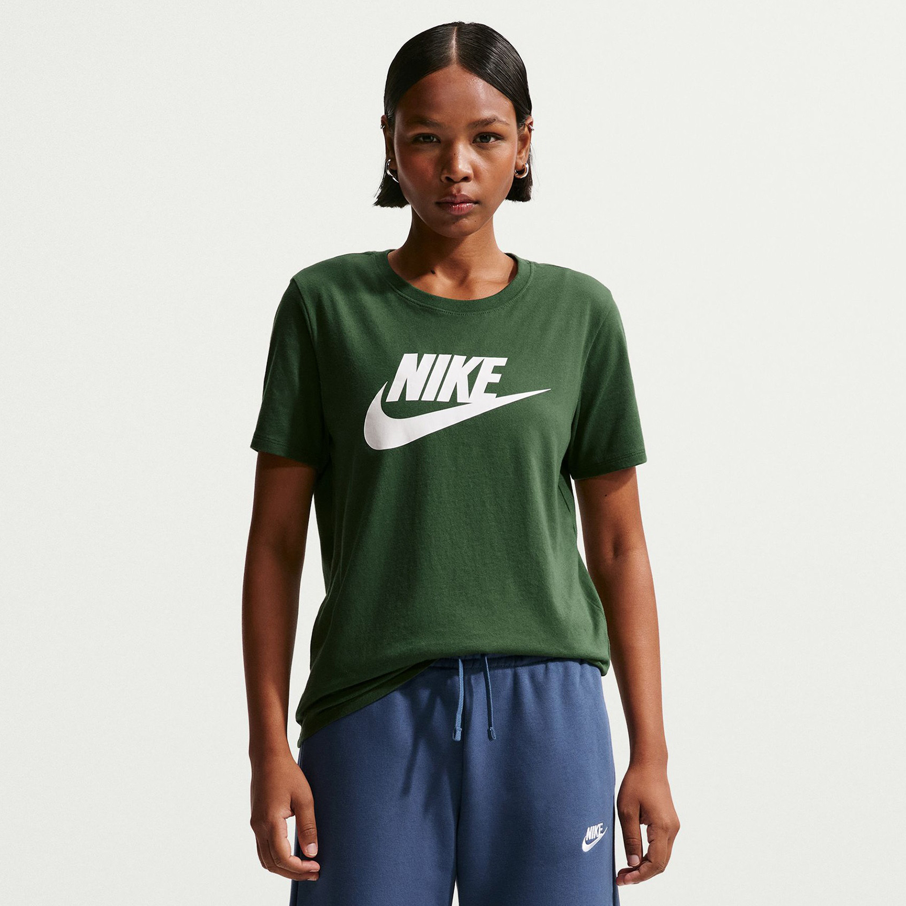 Nike Women's Sportswear Essentials Logo T-Shirt NKDX7906 | OE-sports-women-clothing-tshirtsandvests-image-1
