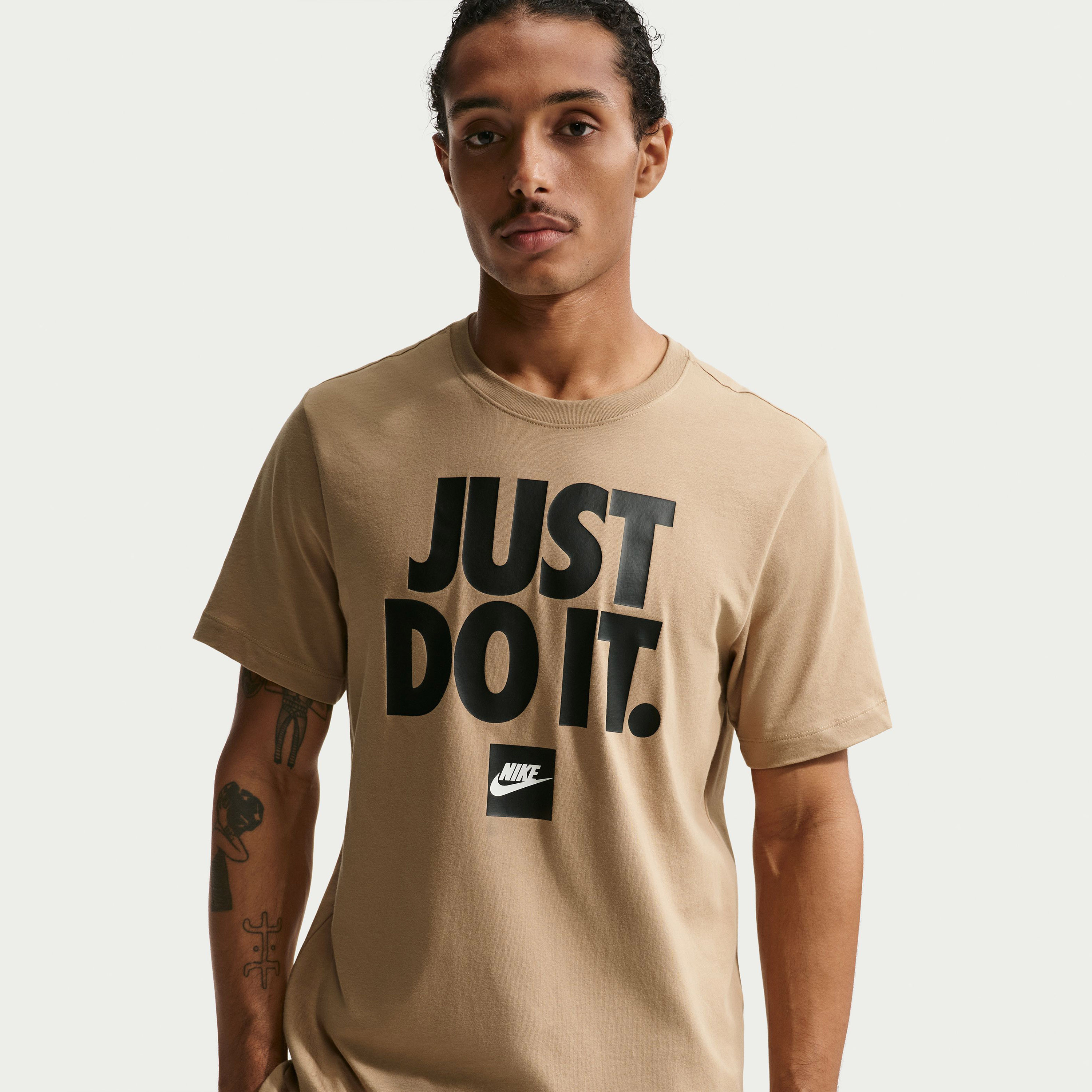 Nike Men's Sportswear T-Shirt NKDZ2989 | OE-men-clothing-sportswearandactivewear-tshirtsandpolos-image-3