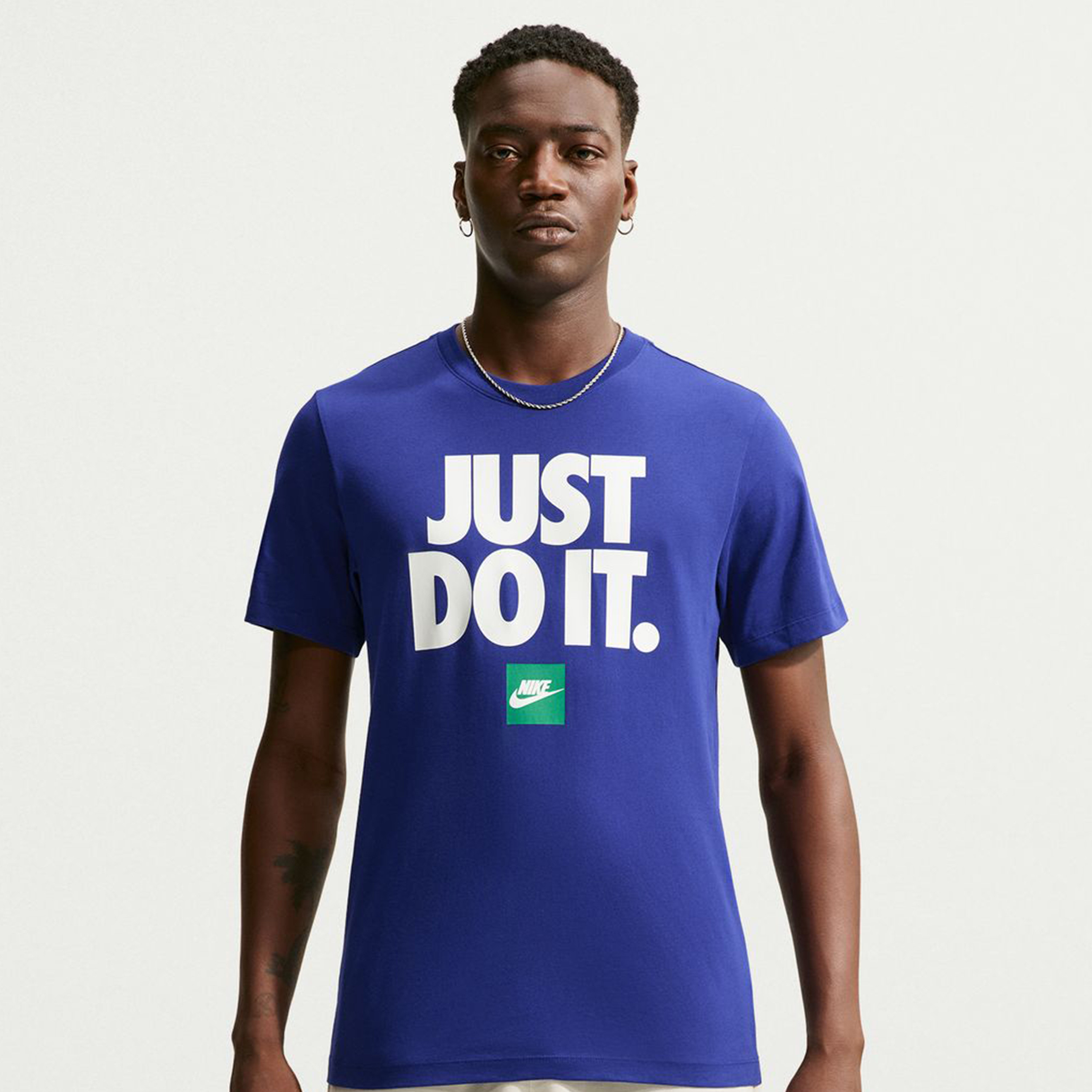 نايكي- تي شيرت رياضي للرجال NKDZ2989 | OE-men-clothing-sportswearandactivewear-tshirtsandpolos-image-1