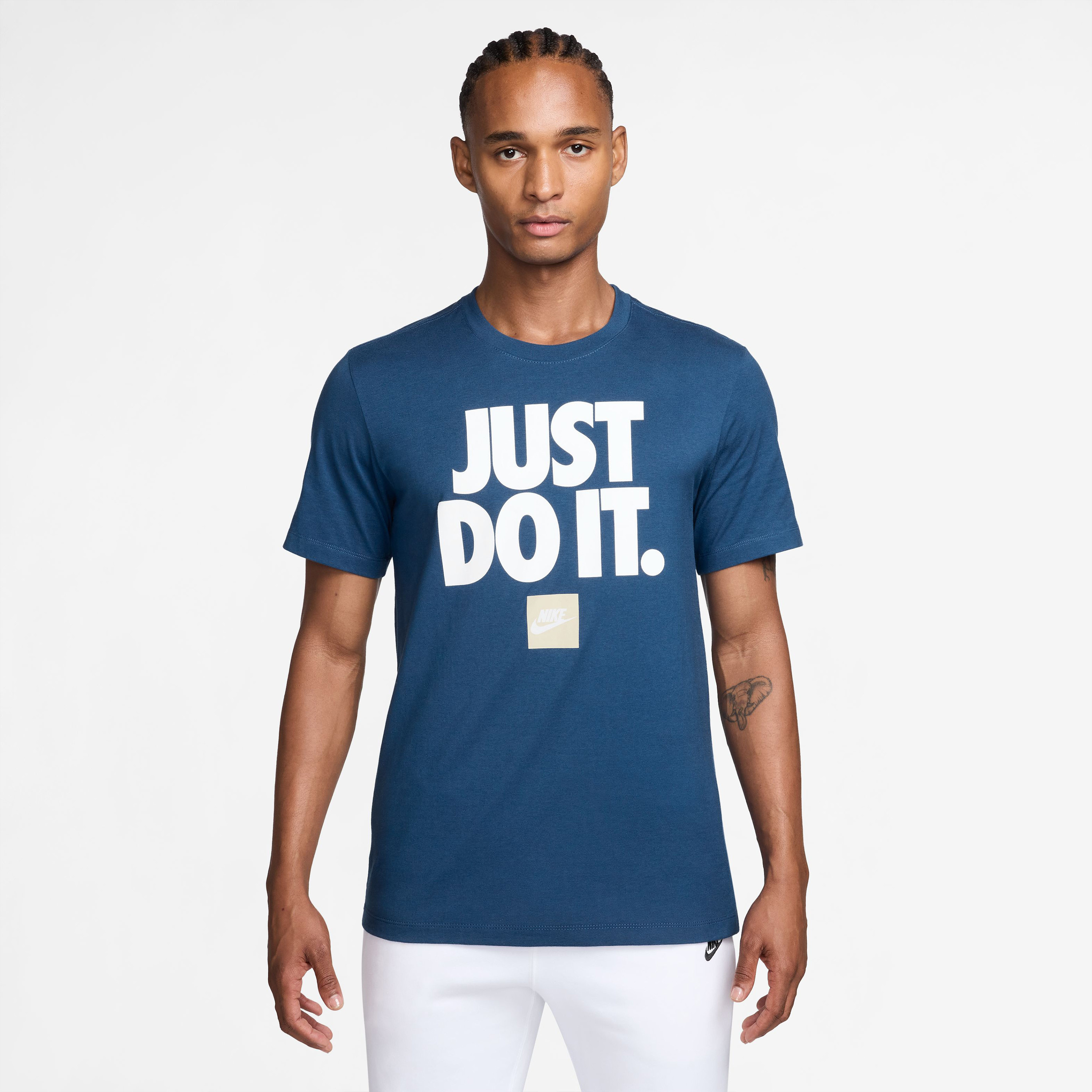 Nike Men's Sportswear T-Shirt NKDZ2989 | OE-men-clothing-sportswearandactivewear-tshirtsandpolos-image-1