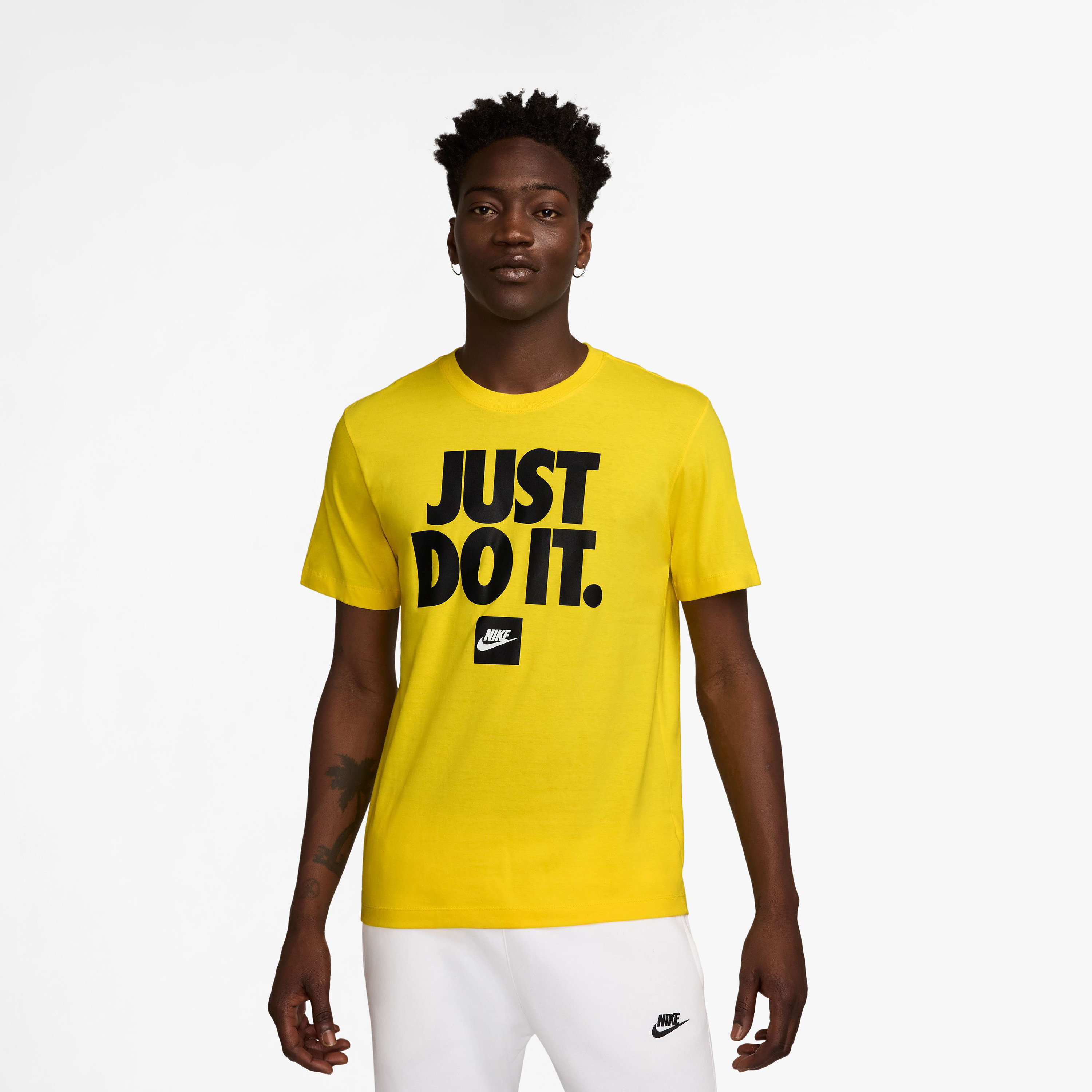 Nike Men's Sportswear T-Shirt NKDZ2989 | OE-men-clothing-sportswearandactivewear-tshirtsandpolos-image-1
