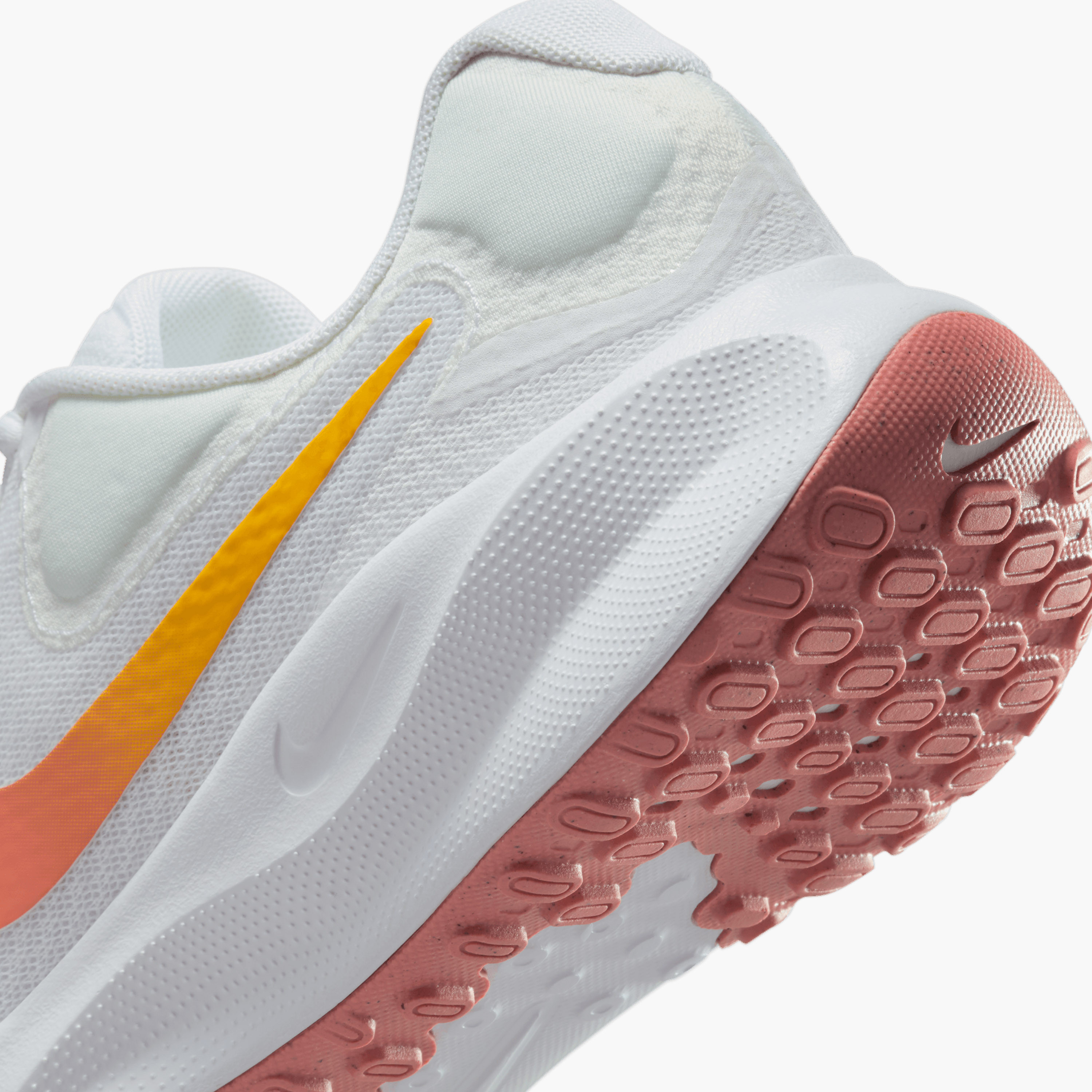 حذاء الجري نايكي ريفولوشن 7 للنساء برباط FB2208 | OE-sports-women-shoes-image-36
