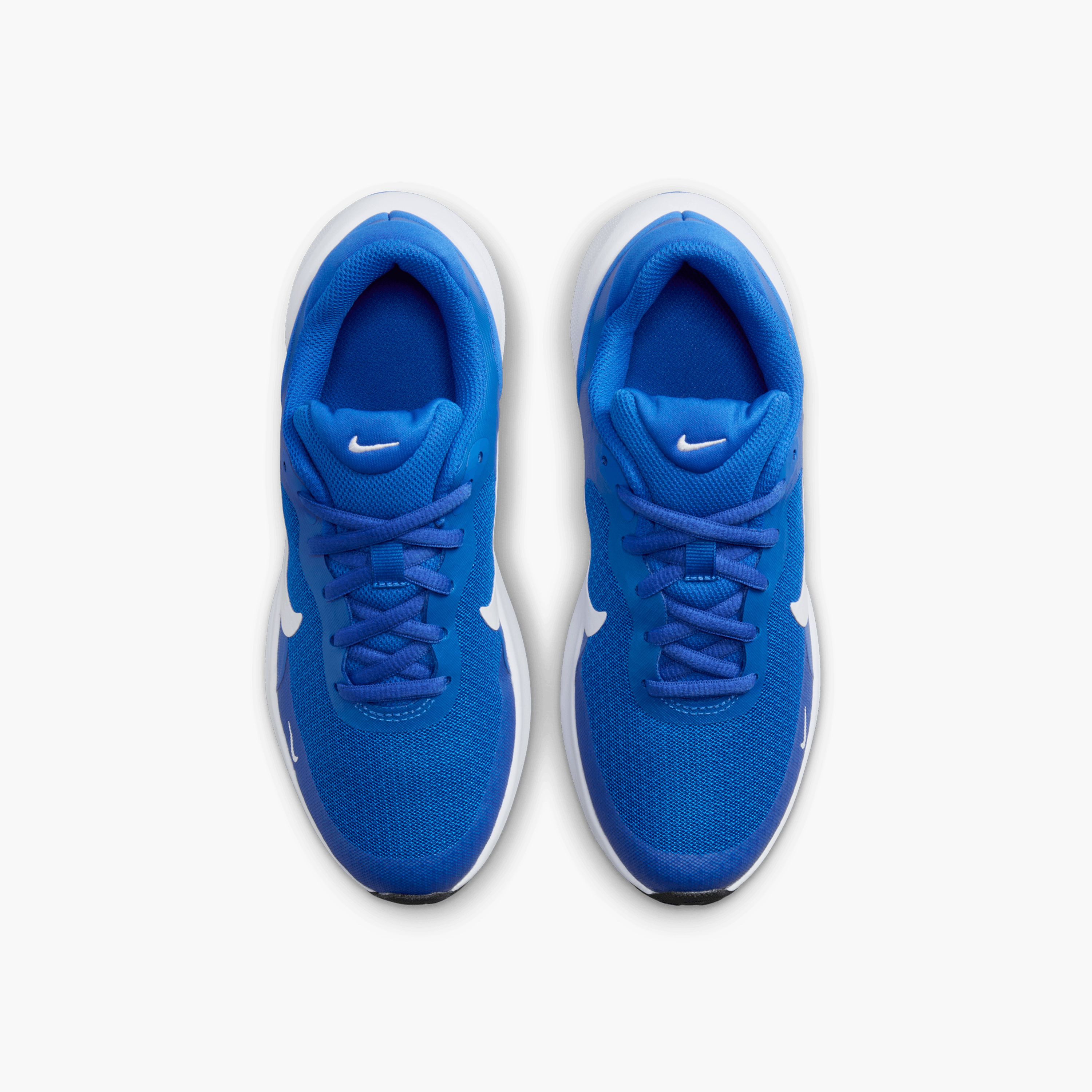 حذاء جري بنعل مبطّن ورباط نايك ريفولوشن 7 جي إس للأولاد من نايك-boys-shoes-sneakers-image-6