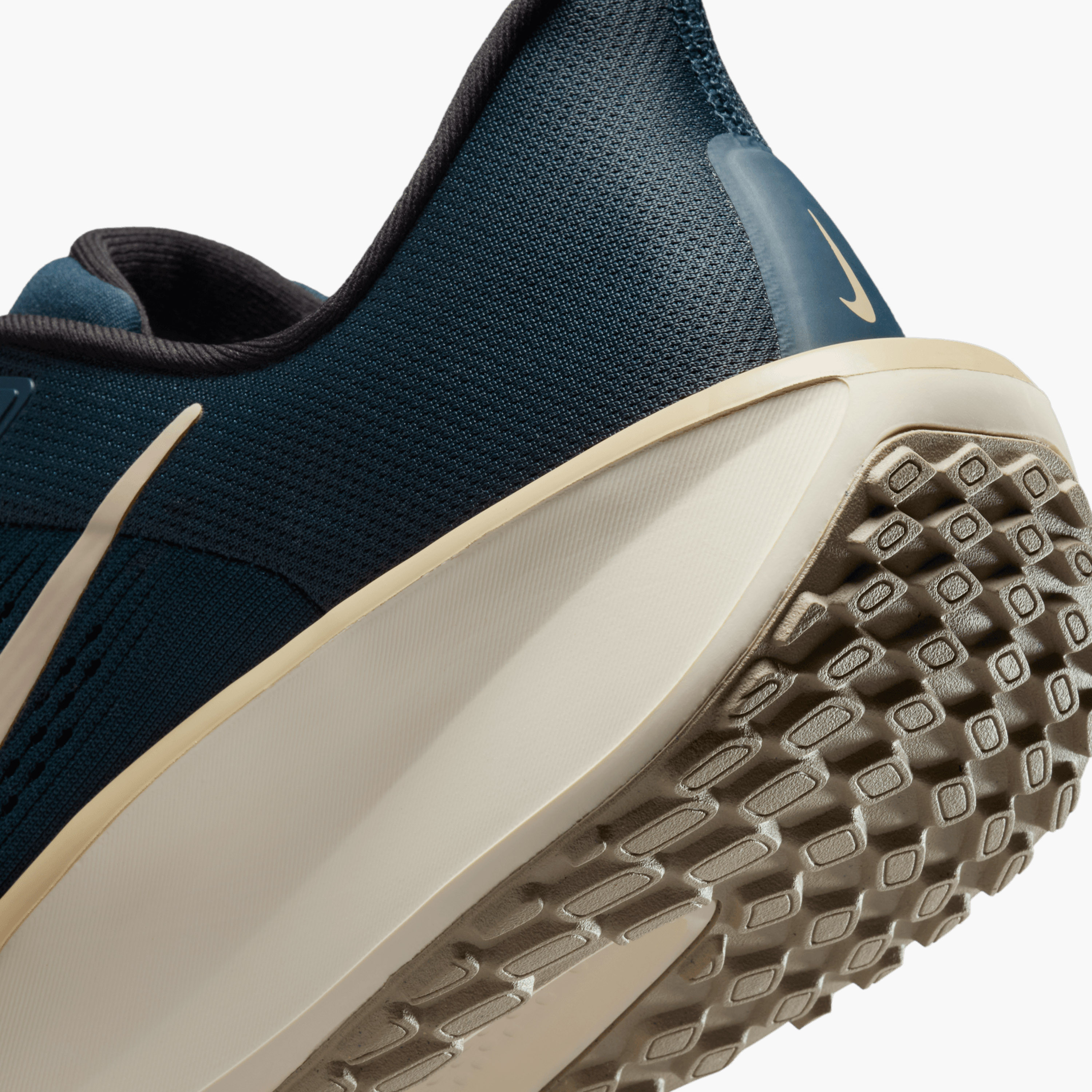 حذاء الجري نايكي كويست 6 برباط للرجال FD6033 | OE-sports-men-shoes-image-26