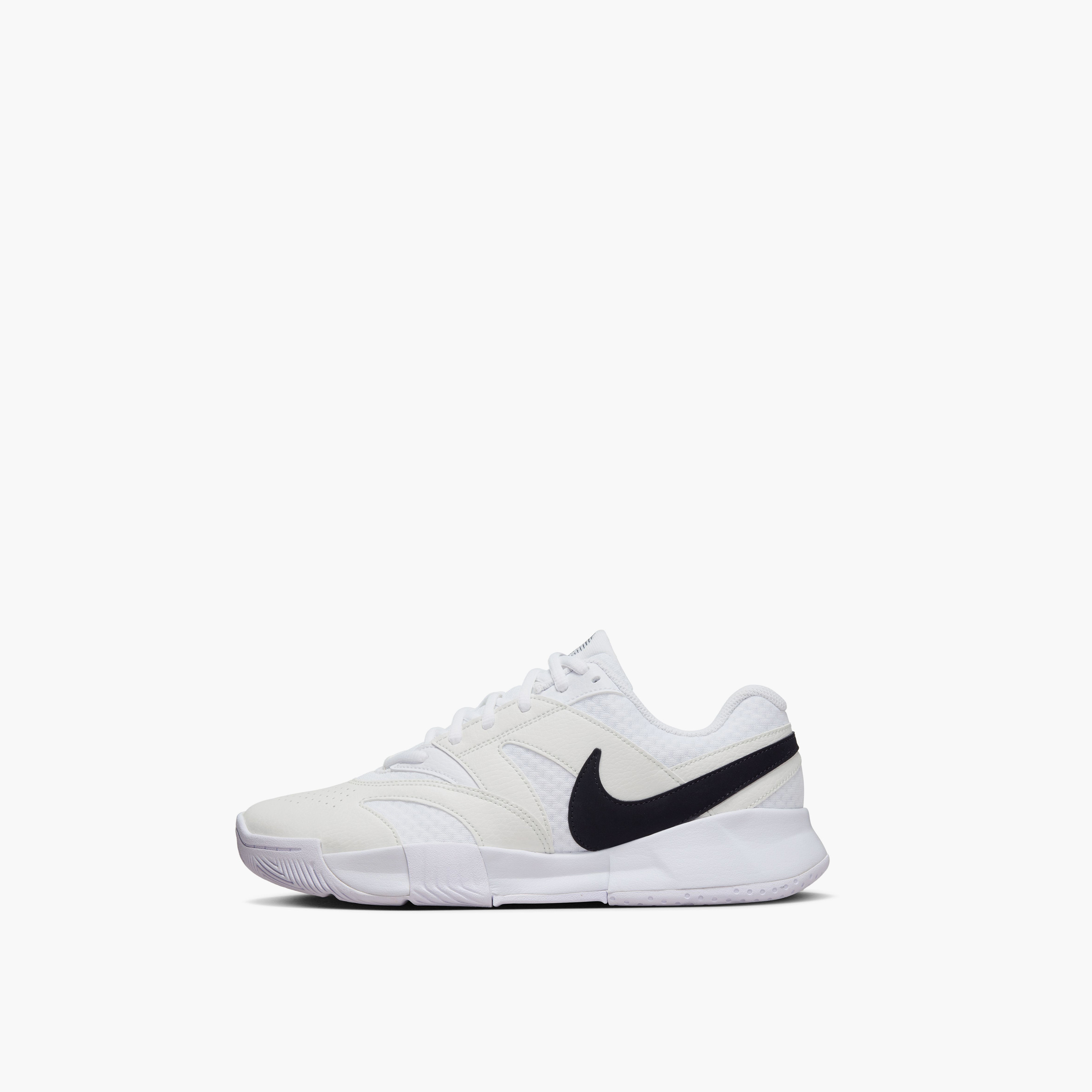 نايكي- حذاء تنس نسائي كورت لايت 4 برباط كاحل منخفض NKFD6575 | OE-sports-women-shoes-image-2