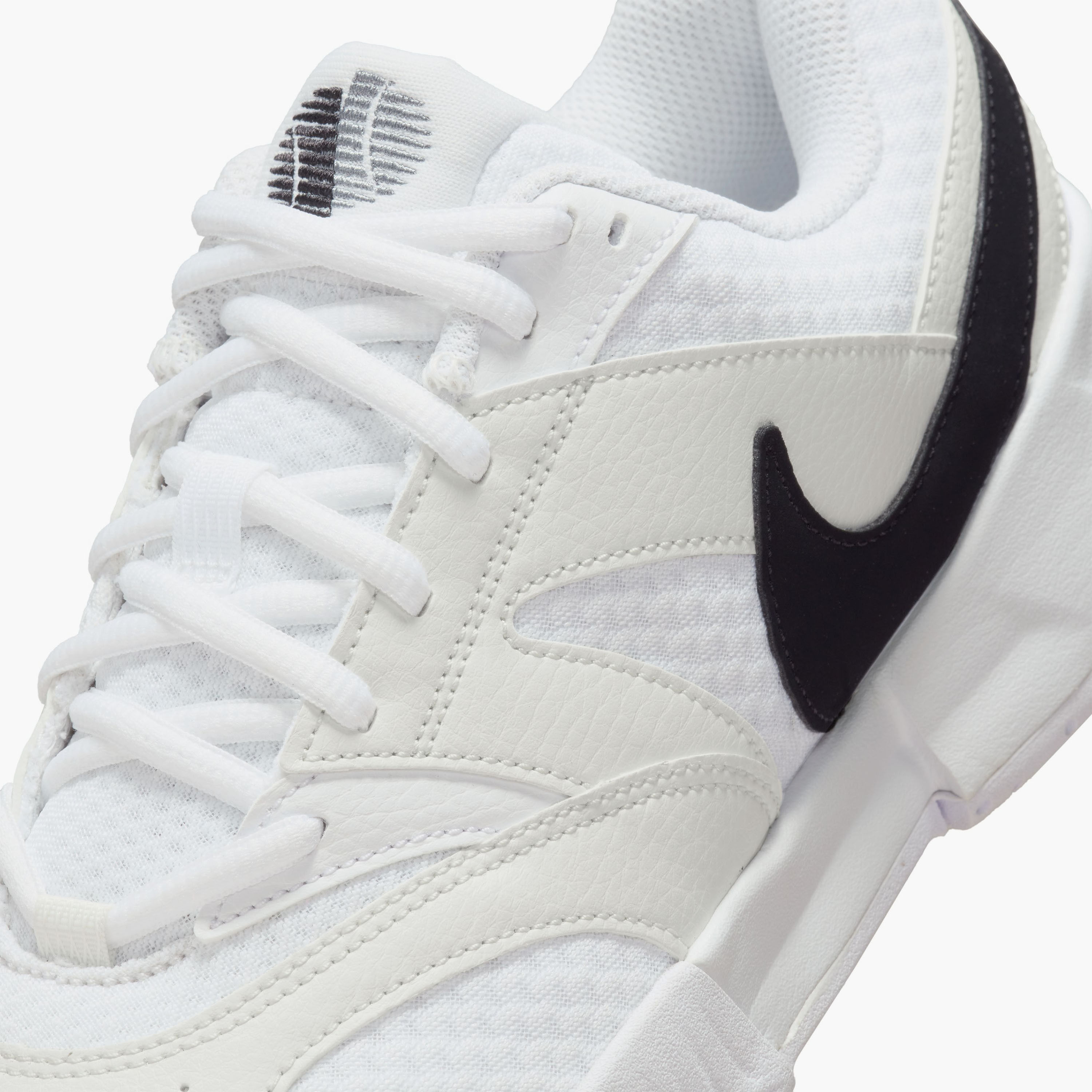 نايكي- حذاء تنس نسائي كورت لايت 4 برباط كاحل منخفض NKFD6575 | OE-sports-women-shoes-image-8