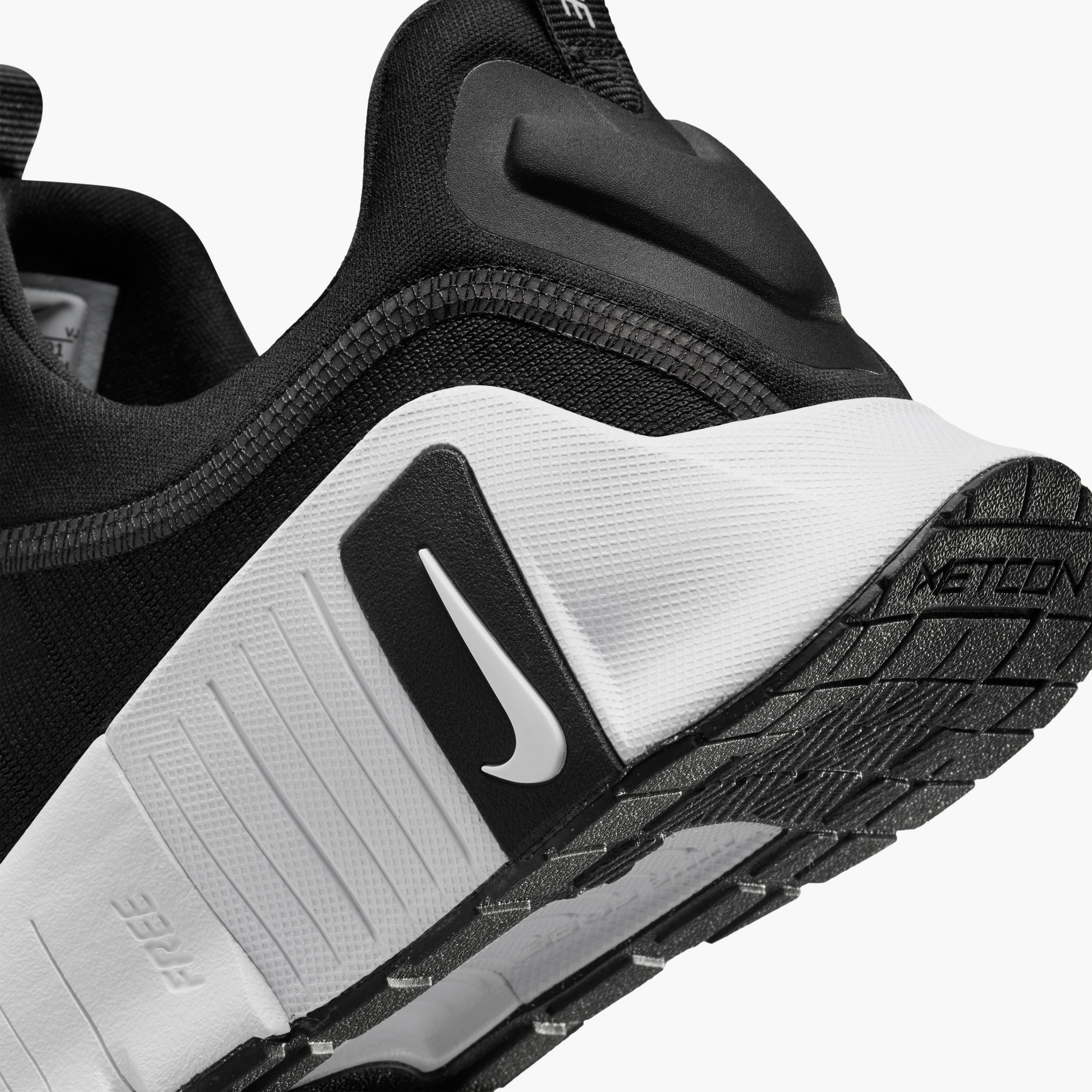Nike Women's Free Metcon 6 Lace-Up Trainer FJ7126 | OE-sports-women-shoes-image-9