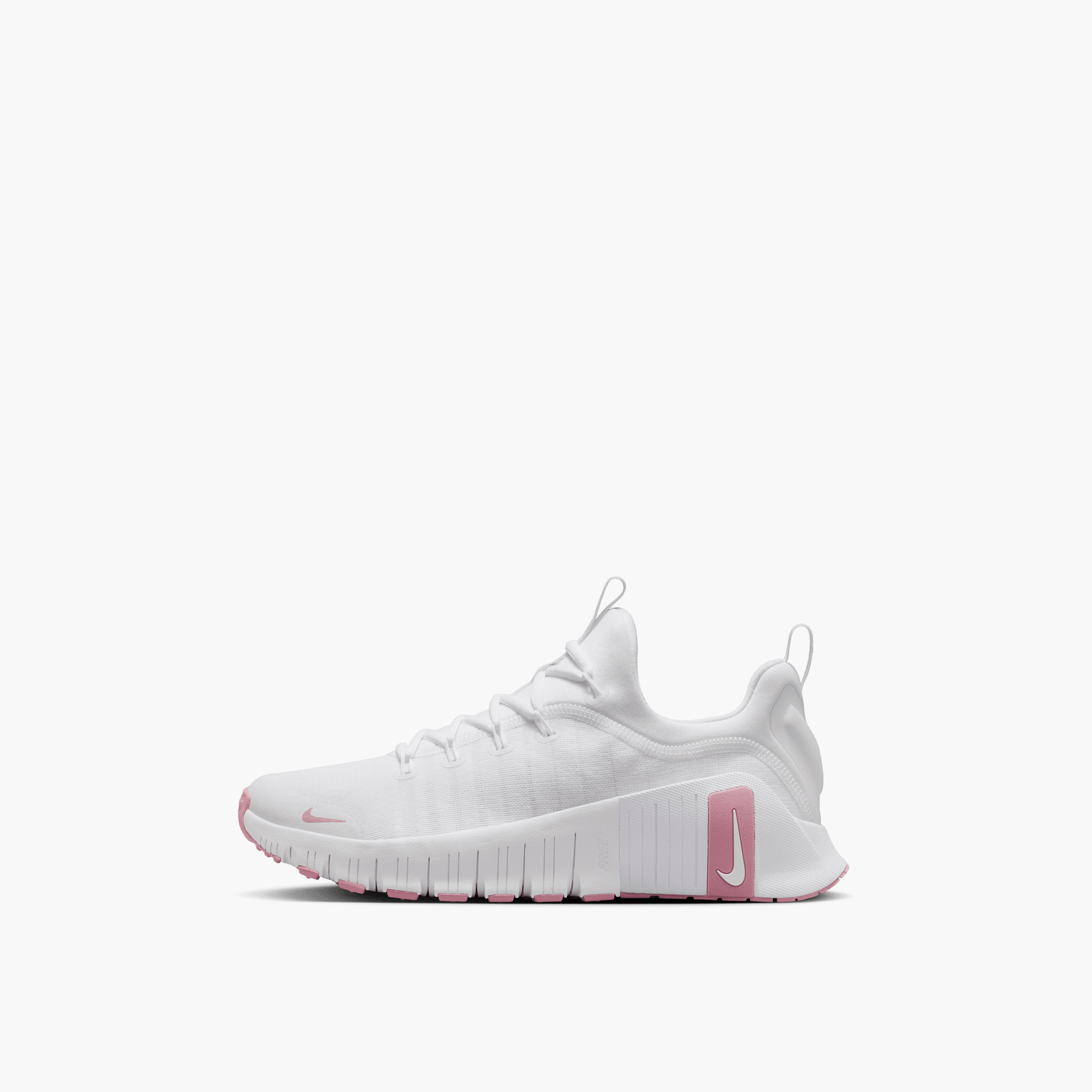 حذاء رياضي نايكي فري ميتكون 6 برباط للنساء FJ7126 | OE-sports-women-shoes-image-10