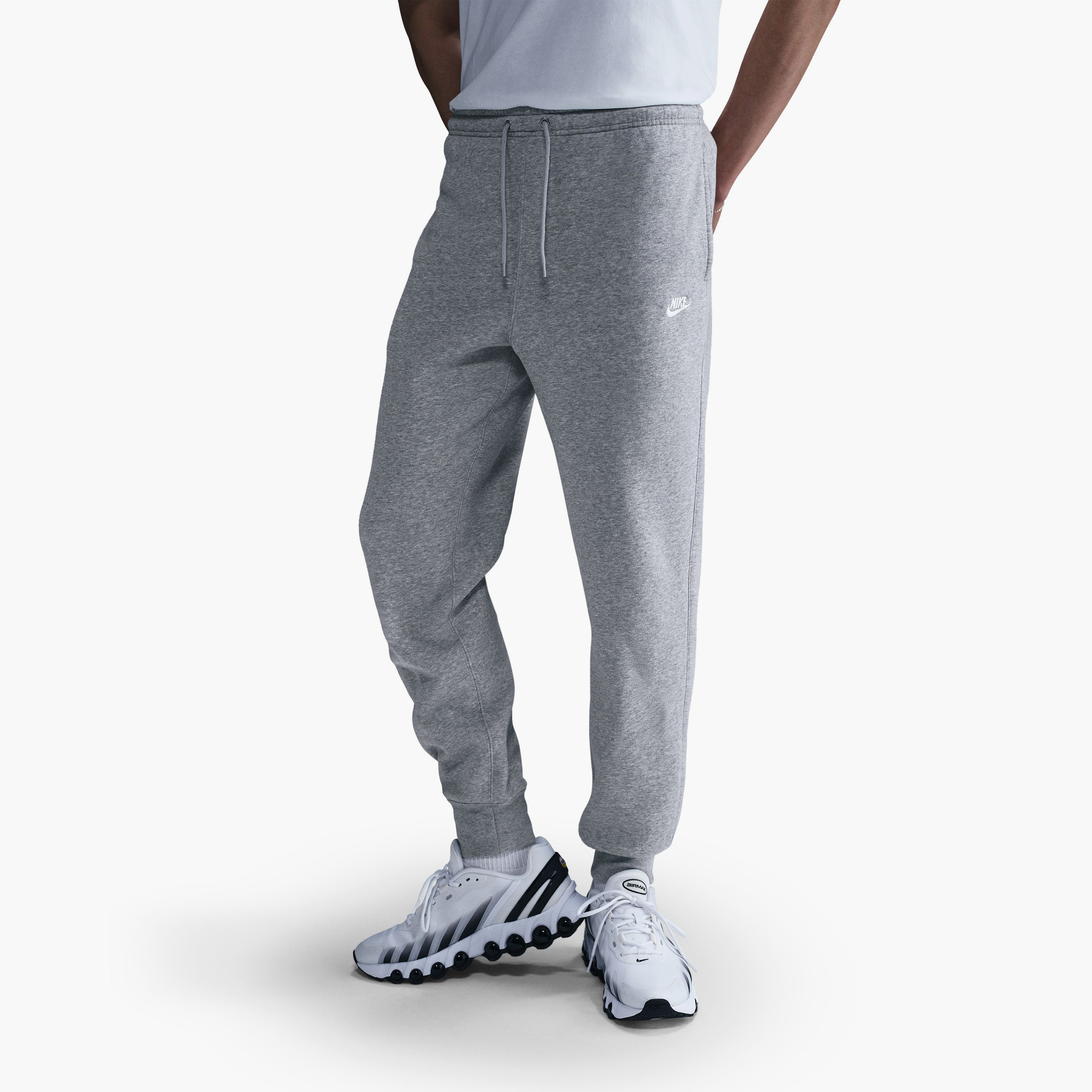 نايكي- بنطال رياضي رجالي NKFN3787 | OE-men-clothing-sportswearandactivewear-bottoms-joggers-image-5