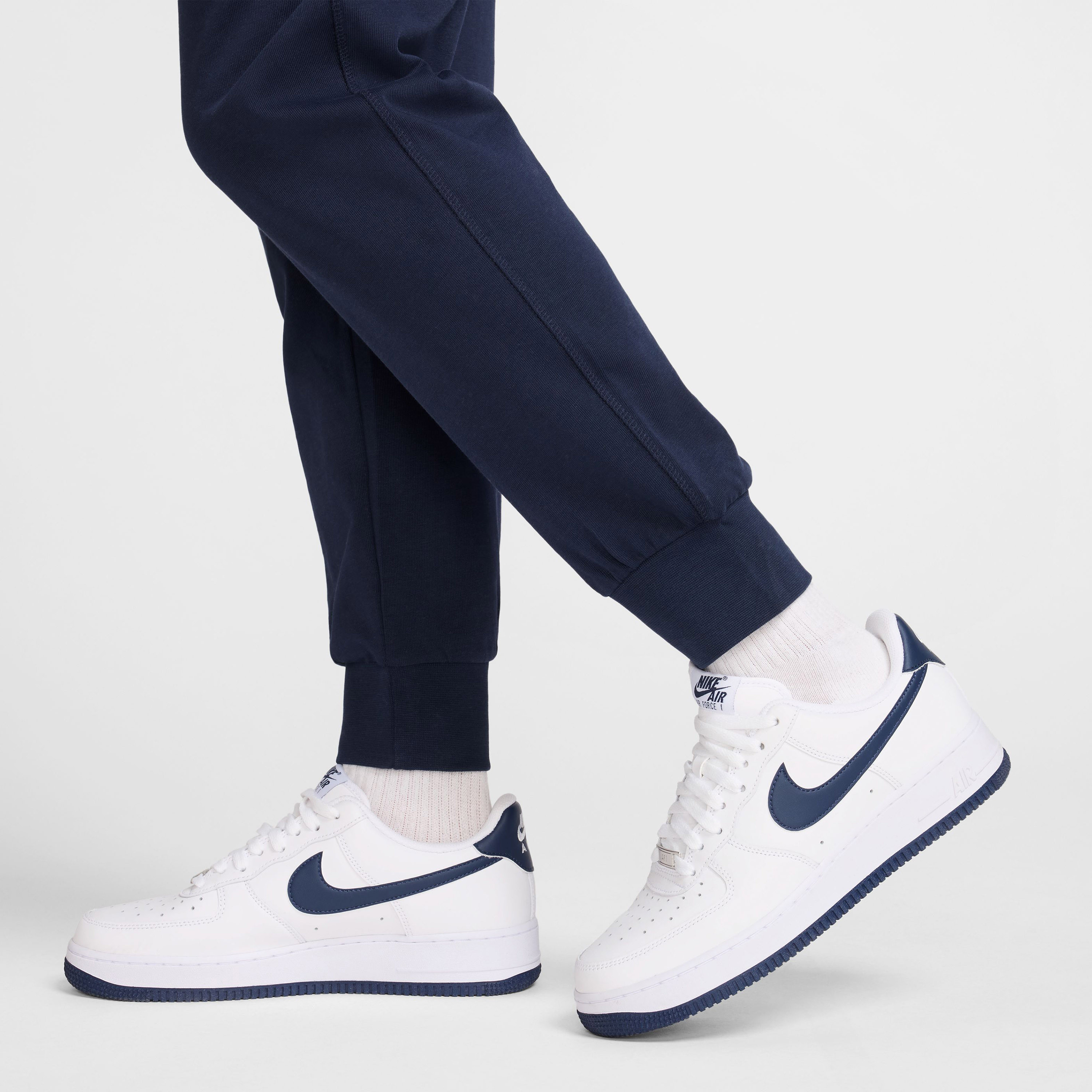 بنطال رياضي نايك رجالي Club Knit-men-clothing-sportswearandactivewear-bottoms-image-13